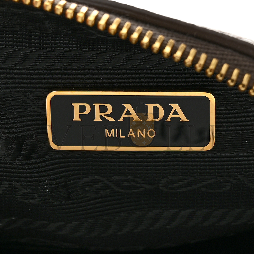 PRADA VITELLO DAINO COSMETIC POUCH ARGILLA (17*11*7cm) PRADA VITELLO DAINO COSMETIC POUCH ARGILLA (17*11*7cm)