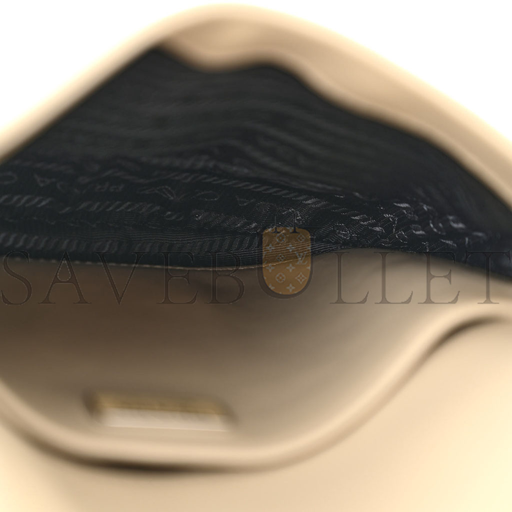 PRADA SPAZZOLATO CLEO FLAP SHOULDER BAG DESERTO (17*15*3cm) PRADA SPAZZOLATO CLEO FLAP SHOULDER BAG DESERTO (17*15*3cm)