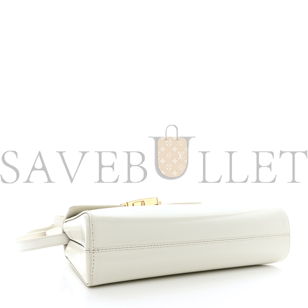 PRADA SPAZZOLATO FLAP SHOULDER BAG WHITE (29*14*6cm) PRADA SPAZZOLATO FLAP SHOULDER BAG WHITE (29*14*6cm)