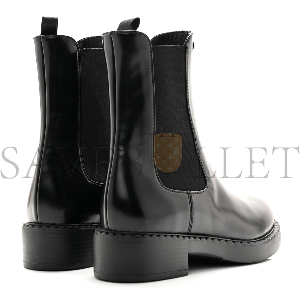 PRADA SPAZZOLATO METAL TRIANGLE LOGO 50MM CHELSEA BOOTS 38 BLACK PRADA SPAZZOLATO METAL TRIANGLE LOGO 50MM CHELSEA BOOTS 38 BLACK