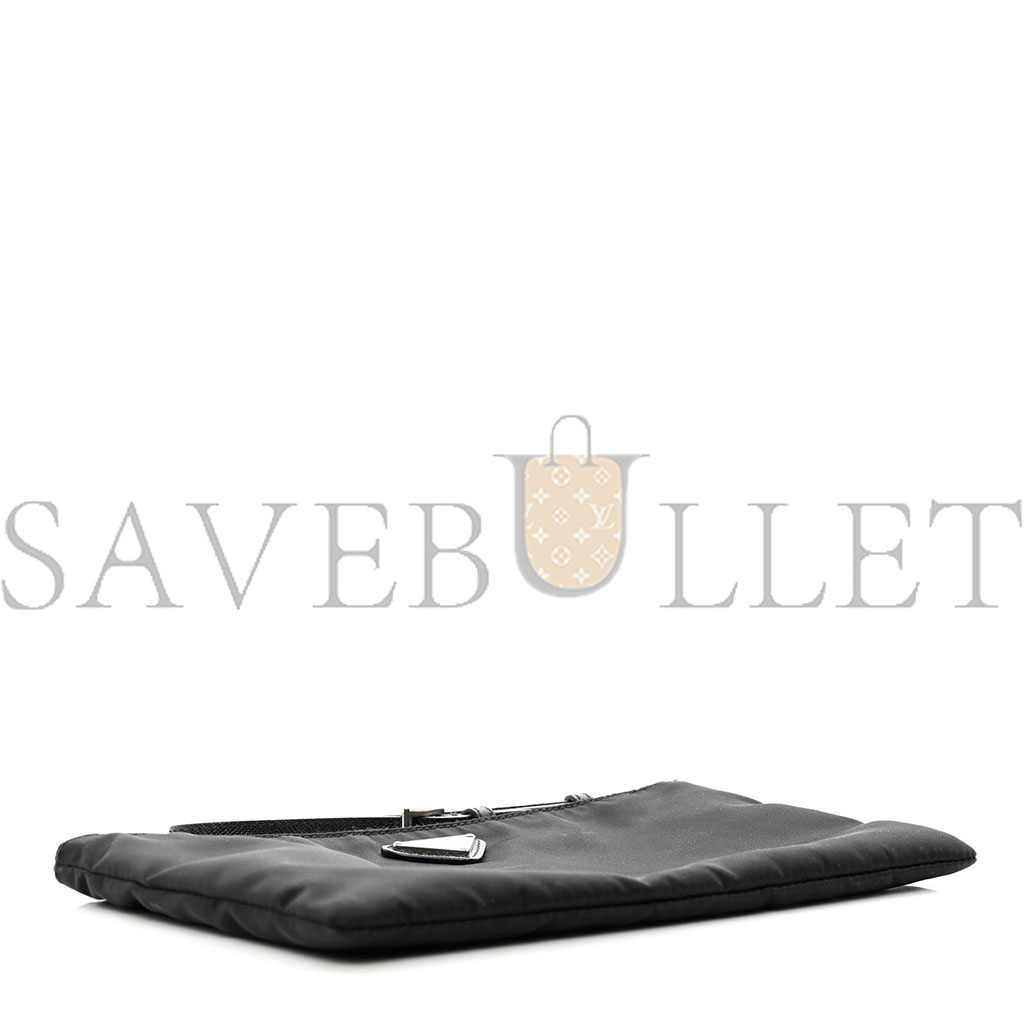PRADA TESSUTO NYLON SAFFIANO WRISTLET BLACK (23*14cm) PRADA TESSUTO NYLON SAFFIANO WRISTLET BLACK (23*14cm)