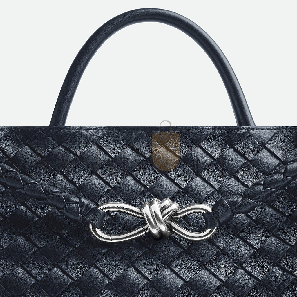 BOTTEGA VENETA MEZA ANDIAMO MANSAKO 766016VCPP18948 (32*25*11cm) BOTTEGA VENETA MEZA ANDIAMO MANSAKO 766016VCPP18948 (32*25*11cm)