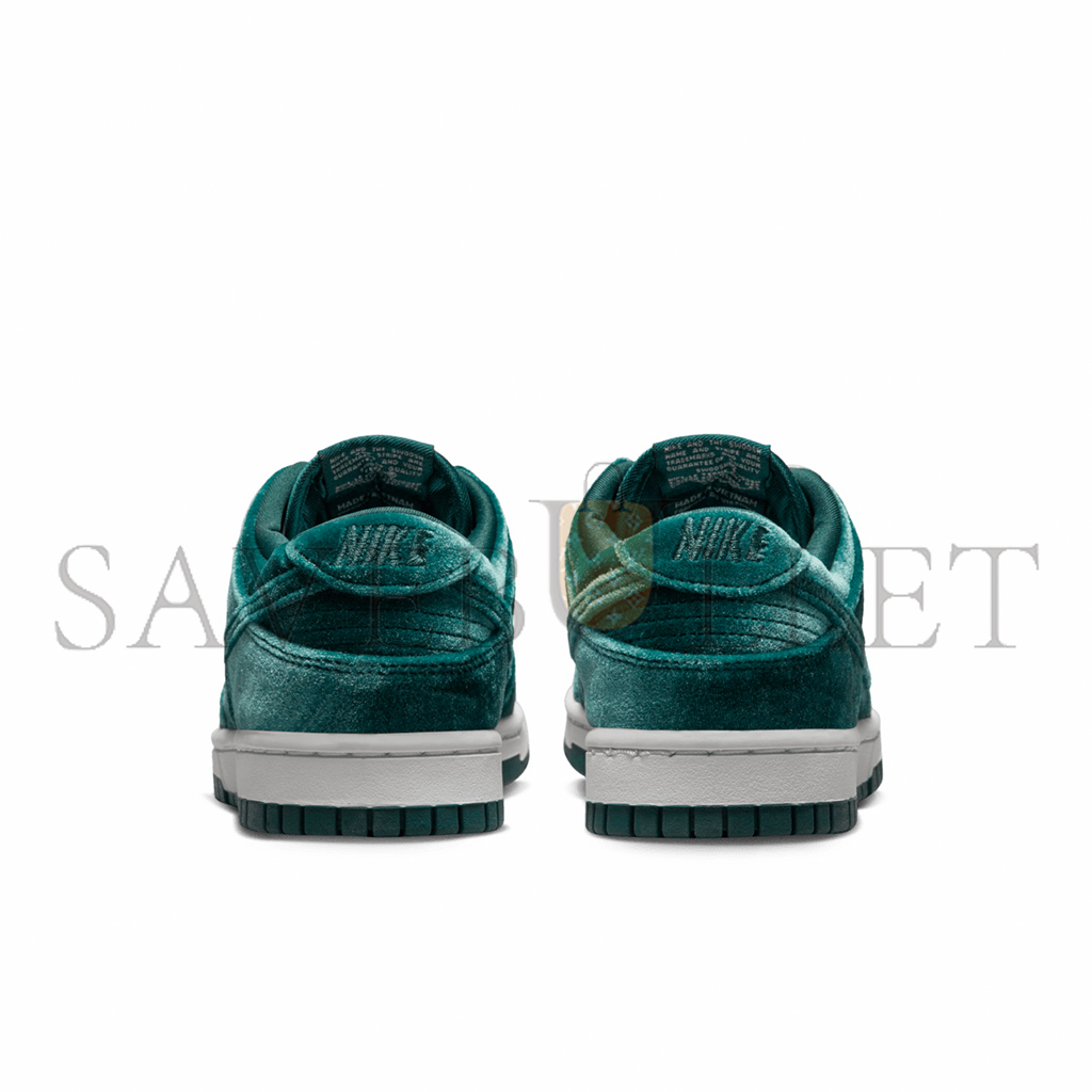 NIKE DUNK LOW GREEN VELVET DZ5224-300