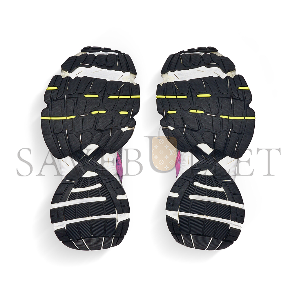 BALENCIAGA MEN'S UNDER ARMOUR 3XL KNIT TRAINERS IN BLACK WHITE 814419W3XUA1090 BALENCIAGA MEN'S UNDER ARMOUR 3XL KNIT TRAINERS IN BLACK WHITE 814419W3XUA1090