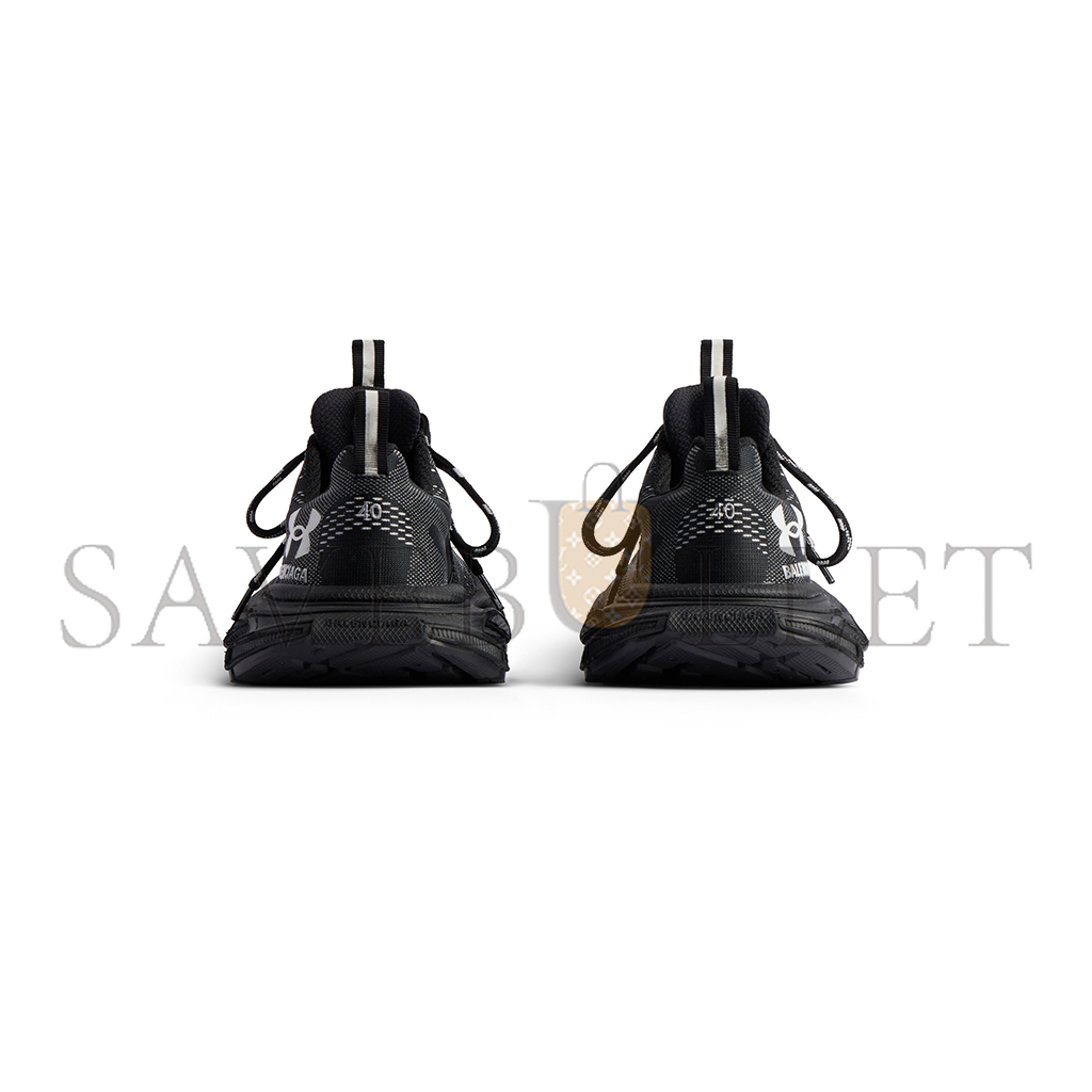 BALENCIAGA MEN'S UNDER ARMOUR 3XL KNIT TRAINERS IN BLACK WHITE 814419W3XUA1090 BALENCIAGA MEN'S UNDER ARMOUR 3XL KNIT TRAINERS IN BLACK WHITE 814419W3XUA1090