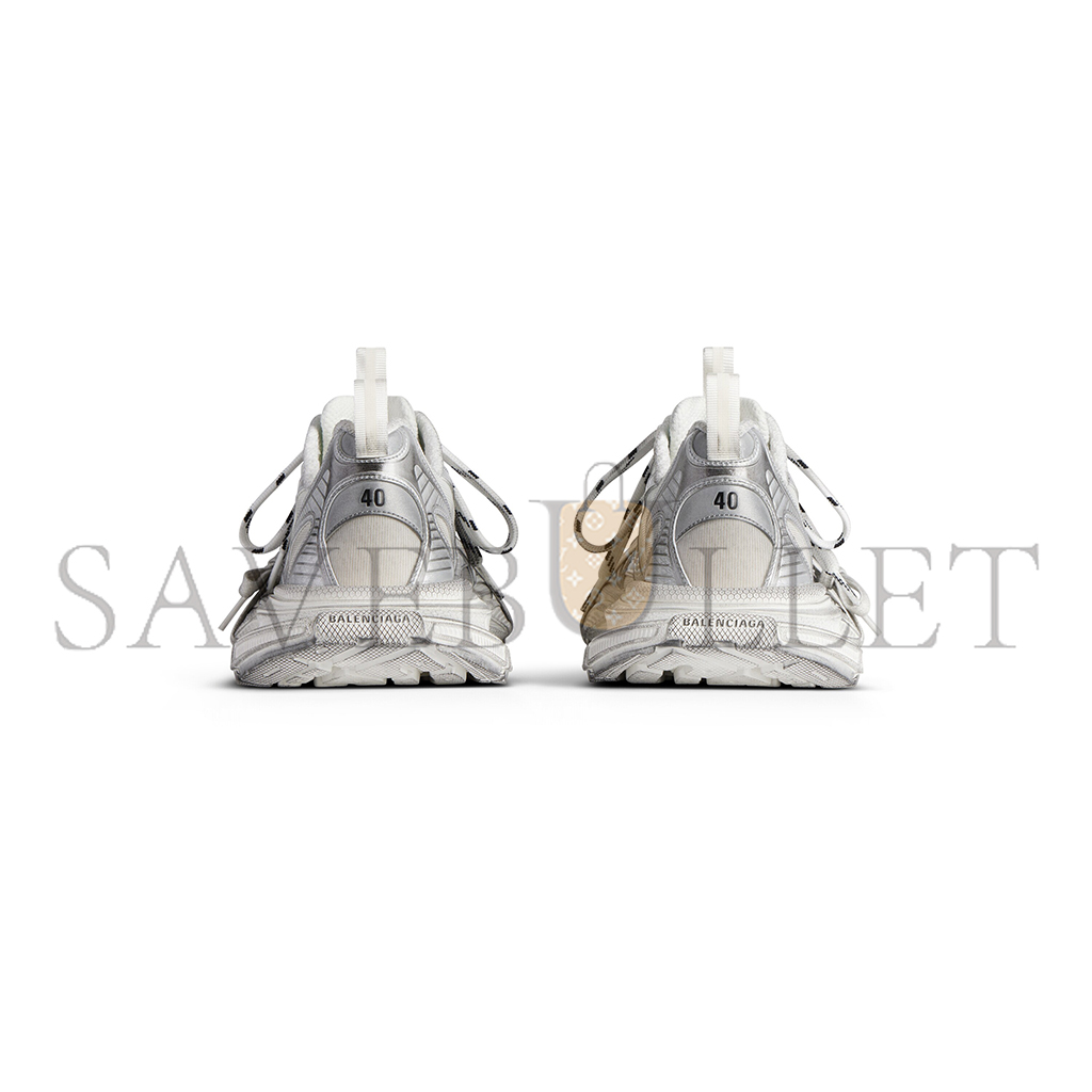 BALENCIAGA MEN'S 3XL SUMMER MESH SNEAKER IN WHITE SILVER 734734WTRMH9080 BALENCIAGA MEN'S 3XL SUMMER MESH SNEAKER IN WHITE SILVER 734734WTRMH9080