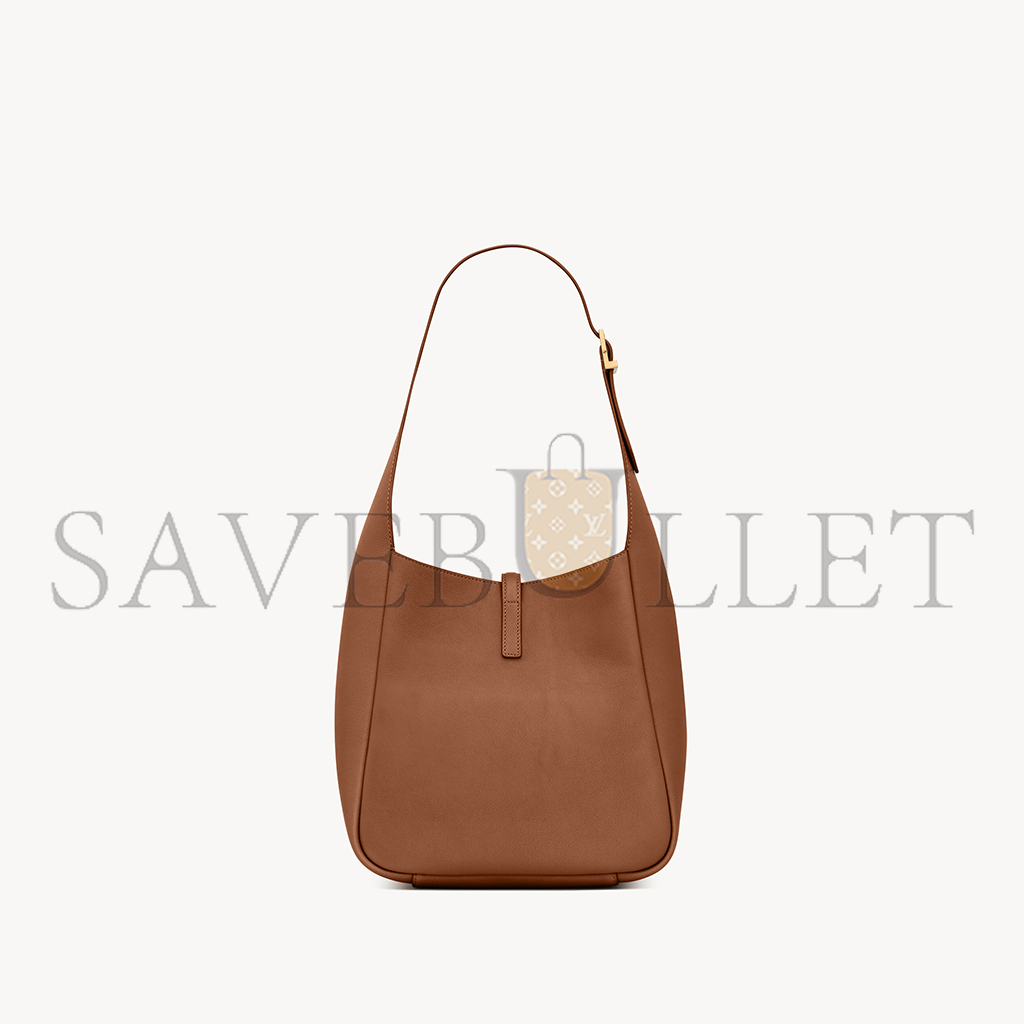 YSL LE 5 À 7 SUPPLE SMALL IN GRAINED LEATHER 713938AAAUQ2536 (23*22*8cm) YSL LE 5 À 7 SUPPLE SMALL IN GRAINED LEATHER 713938AAAUQ2536 (23*22*8cm)