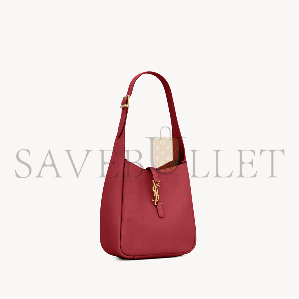 YSL LE 5 À 7 SUPPLE SMALL IN GRAINED LEATHER 713938AAAUQ6937 (23*22*8cm) YSL LE 5 À 7 SUPPLE SMALL IN GRAINED LEATHER 713938AAAUQ6937 (23*22*8cm)
