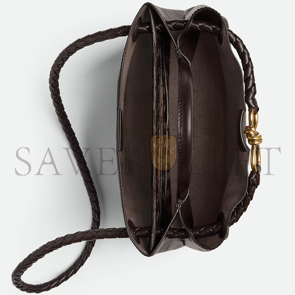 BOTTEGA VENETA ANDIAMO 810214V4O922190 (32*25*11cm) BOTTEGA VENETA ANDIAMO 810214V4O922190 (32*25*11cm)