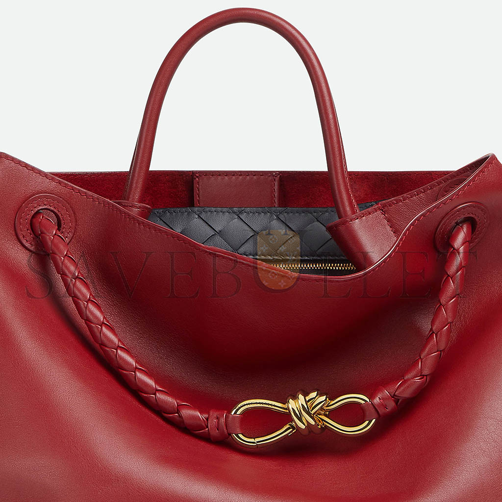 BOTTEGA VENETA ANDIAMO 810214V4O946545 (32*25*11cm) BOTTEGA VENETA ANDIAMO 810214V4O946545 (32*25*11cm)