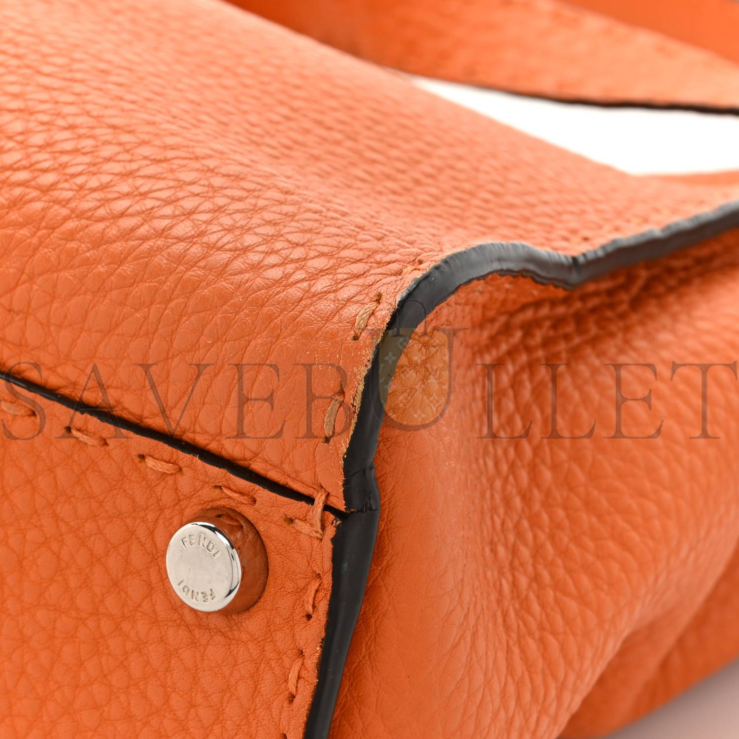 FENDI CUOIO ROMANO SELLERIA BI-COLOR MEDIUM PEEKABOO ICONIC SATCHEL ORANGE STONE (34*26*13cm) FENDI CUOIO ROMANO SELLERIA BI-COLOR MEDIUM PEEKABOO ICONIC SATCHEL ORANGE STONE (34*26*13cm)