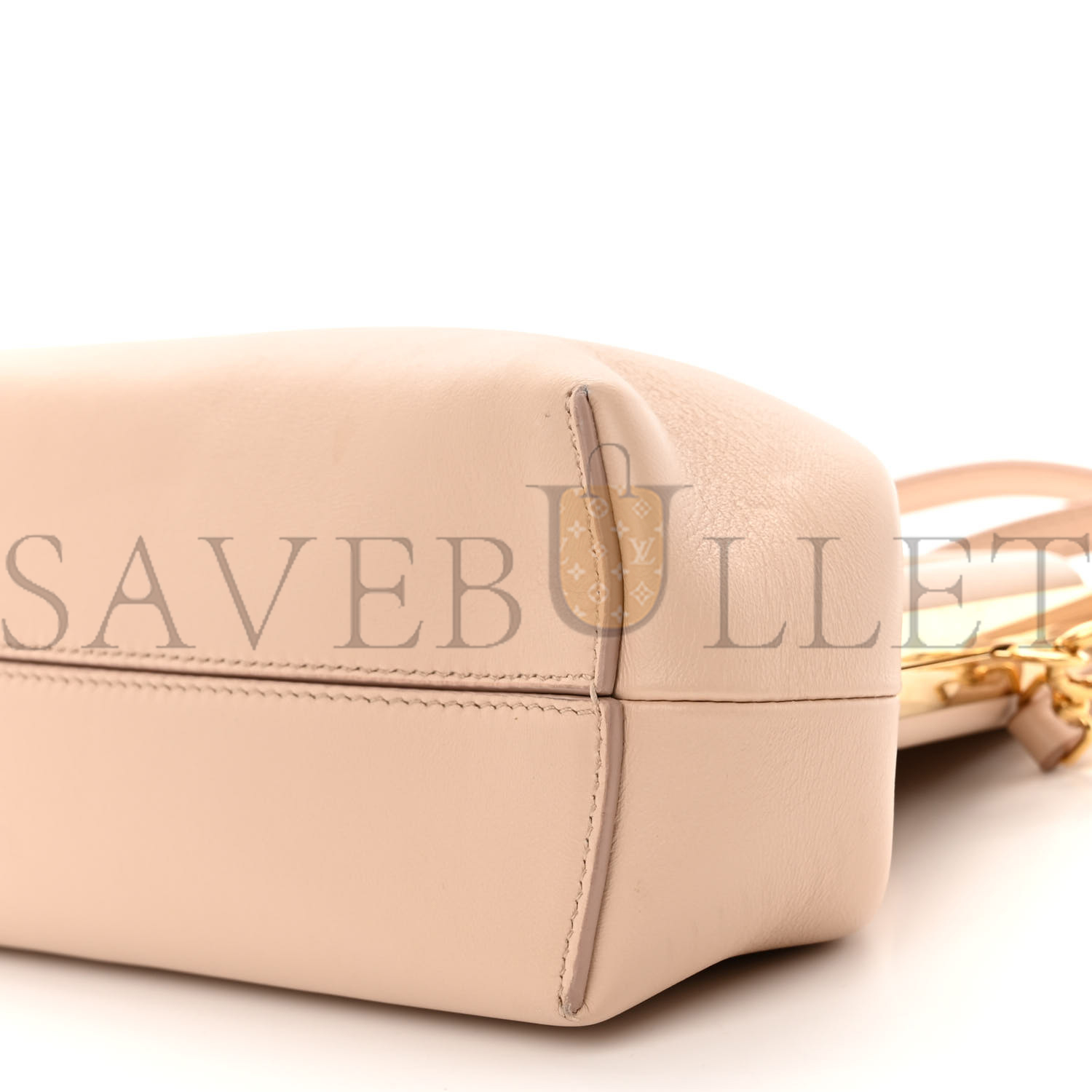 FENDI SHINY NAPPA SMALL FENDI FIRST POUDRE (26*18*9.5cm) FENDI SHINY NAPPA SMALL FENDI FIRST POUDRE (26*18*9.5cm)