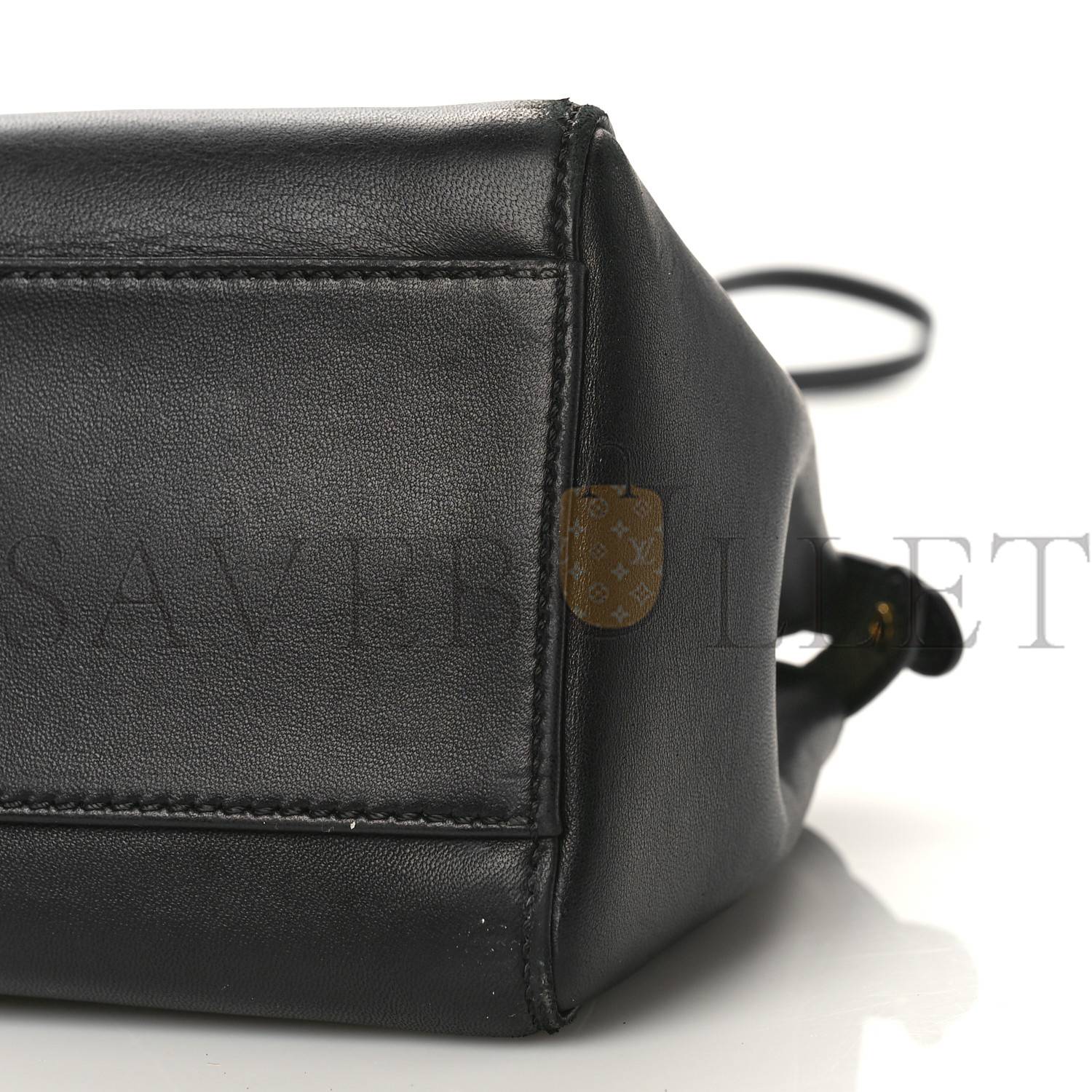 FENDI NAPPA MINI PEEKABOO ICONIC SATCHEL BLACK (23*17*11cm) FENDI NAPPA MINI PEEKABOO ICONIC SATCHEL BLACK (23*17*11cm)