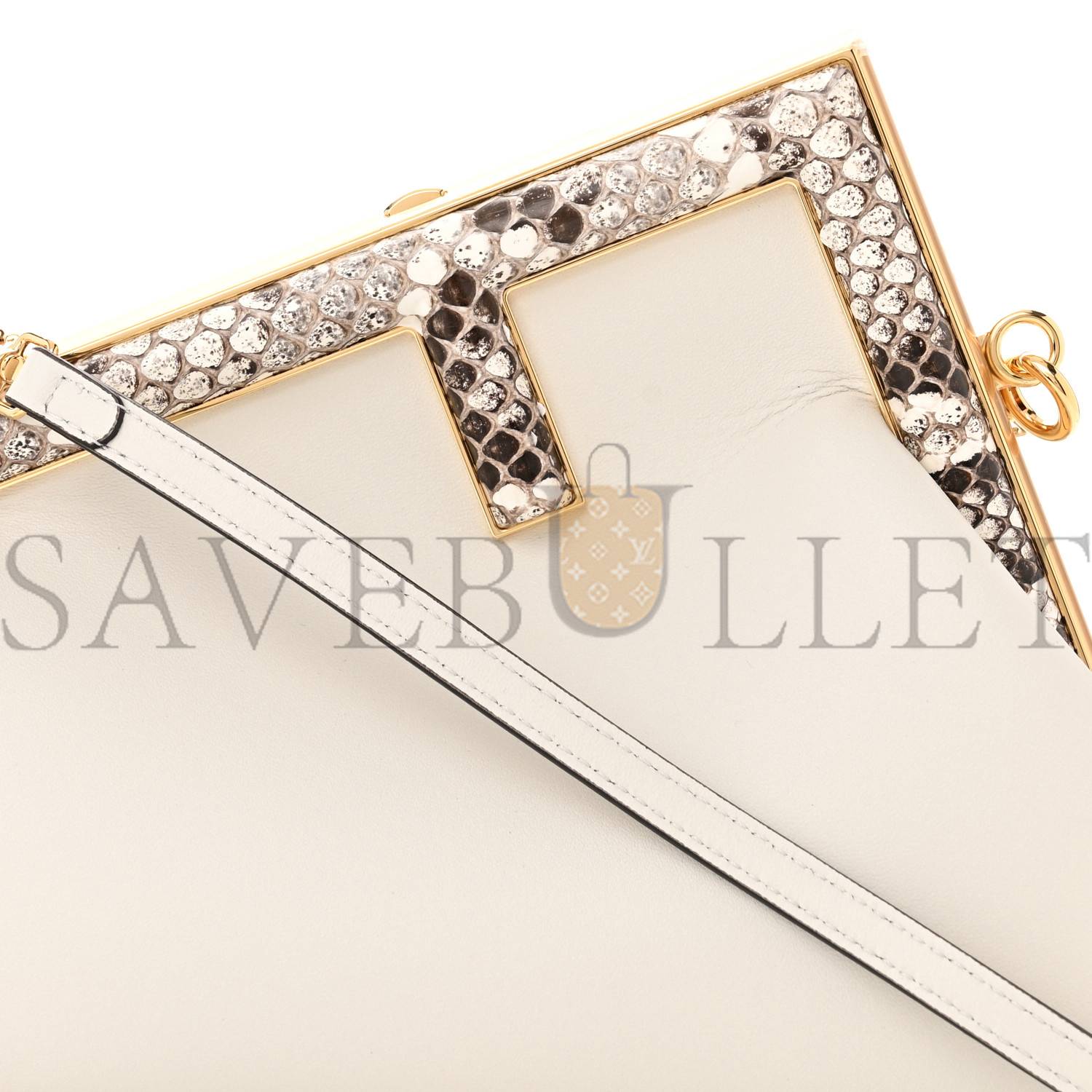 FENDI SHINY NAPPA SNAKESKIN SMALL FENDI FIRST WHITE ROCCIA (26*18*9.5cm) FENDI SHINY NAPPA SNAKESKIN SMALL FENDI FIRST WHITE ROCCIA (26*18*9.5cm)