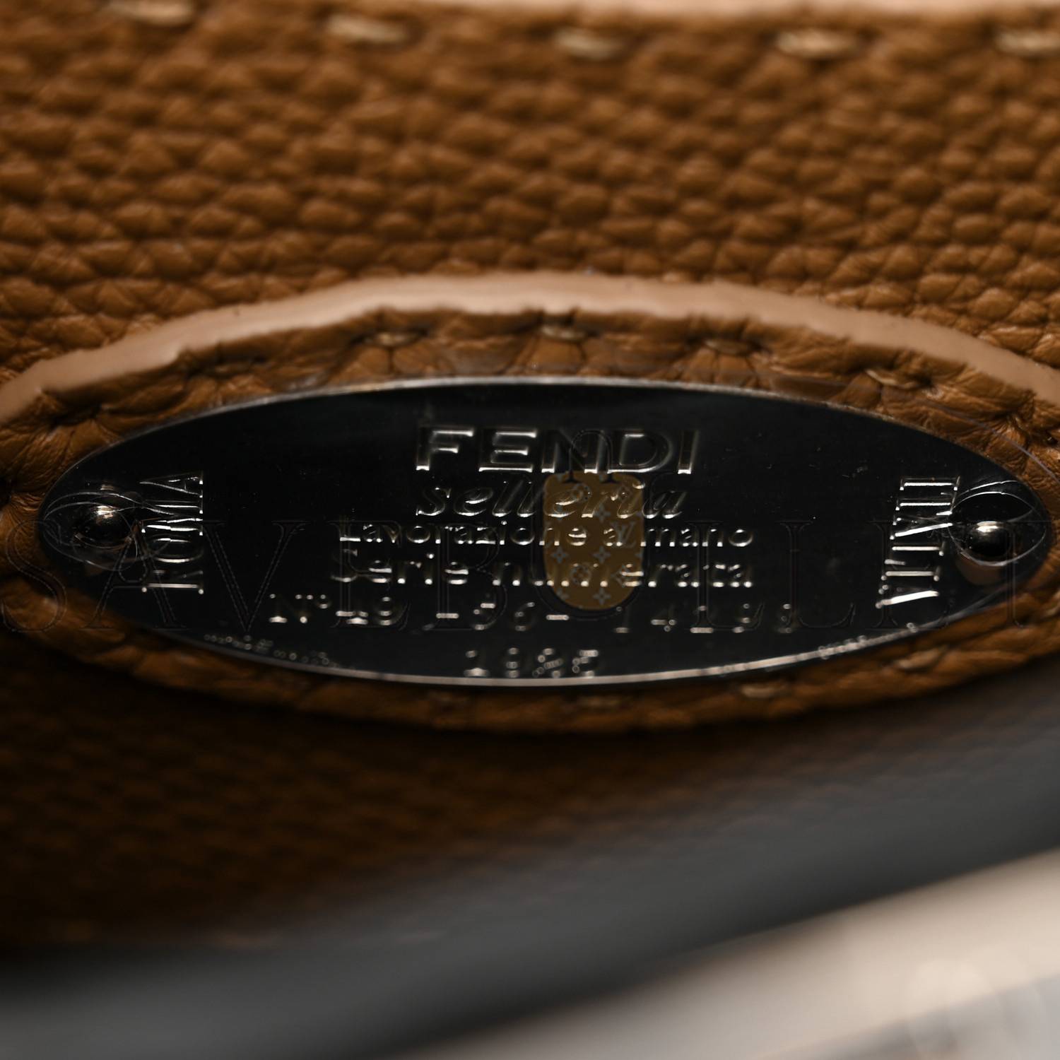 FENDI CUOIO ROMANO SELLERIA SMALL PEEKABOO I SEE U SATCHEL BLACK CAMEL SUNFLOWER (27*20*11cm) FENDI CUOIO ROMANO SELLERIA SMALL PEEKABOO I SEE U SATCHEL BLACK CAMEL SUNFLOWER (27*20*11cm)