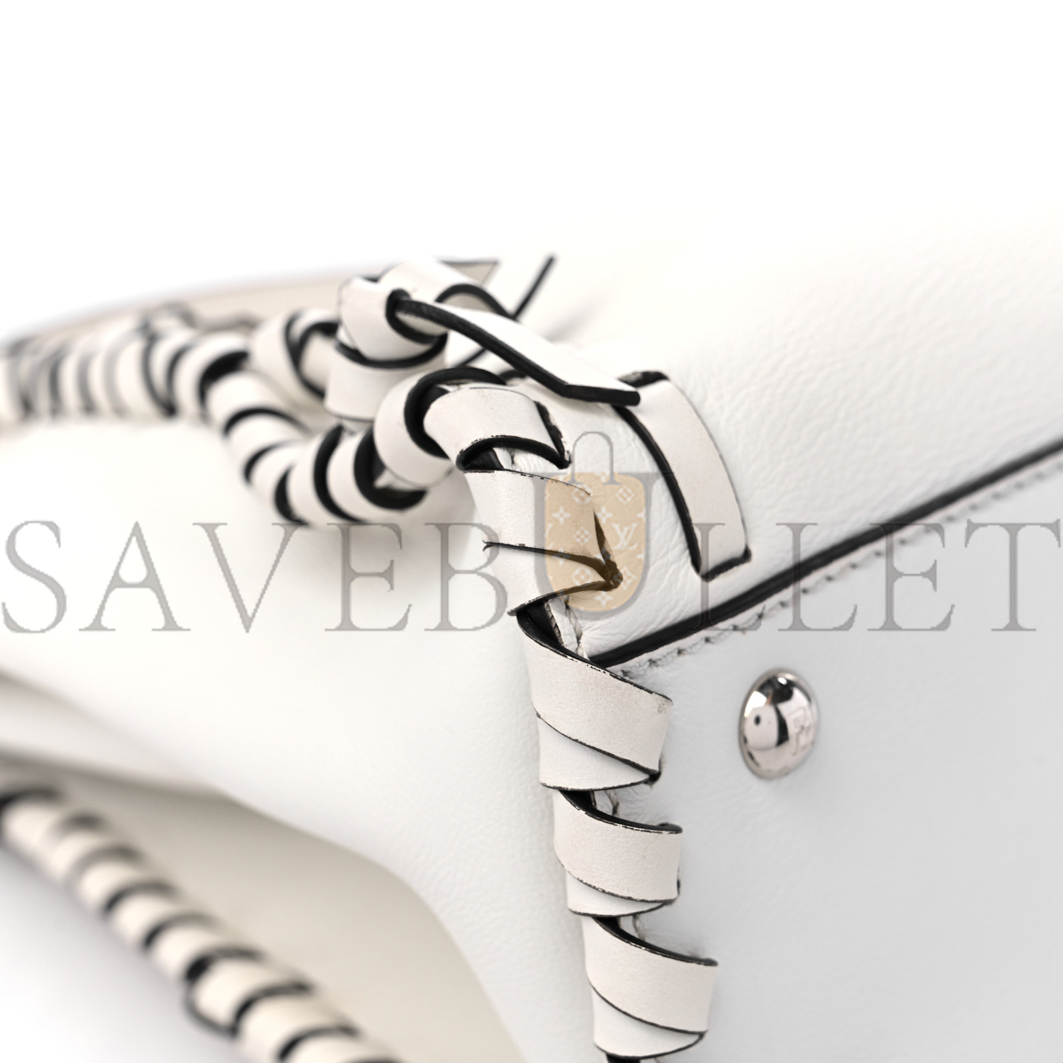 FENDI VITELLO SETA CENTURY NAPPA WHIPSTITCH MEDIUM PEEKABOO ICONIC SATCHEL WHITE (34*26*14cm) FENDI VITELLO SETA CENTURY NAPPA WHIPSTITCH MEDIUM PEEKABOO ICONIC SATCHEL WHITE (34*26*14cm)