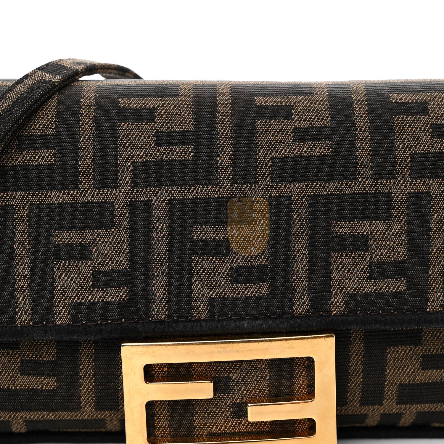 FENDI FABRIC JACQUARD FF 1974 MINI BAGUETTE TOBACCO MORO BLACK (19*11*5cm) FENDI FABRIC JACQUARD FF 1974 MINI BAGUETTE TOBACCO MORO BLACK (19*11*5cm)
