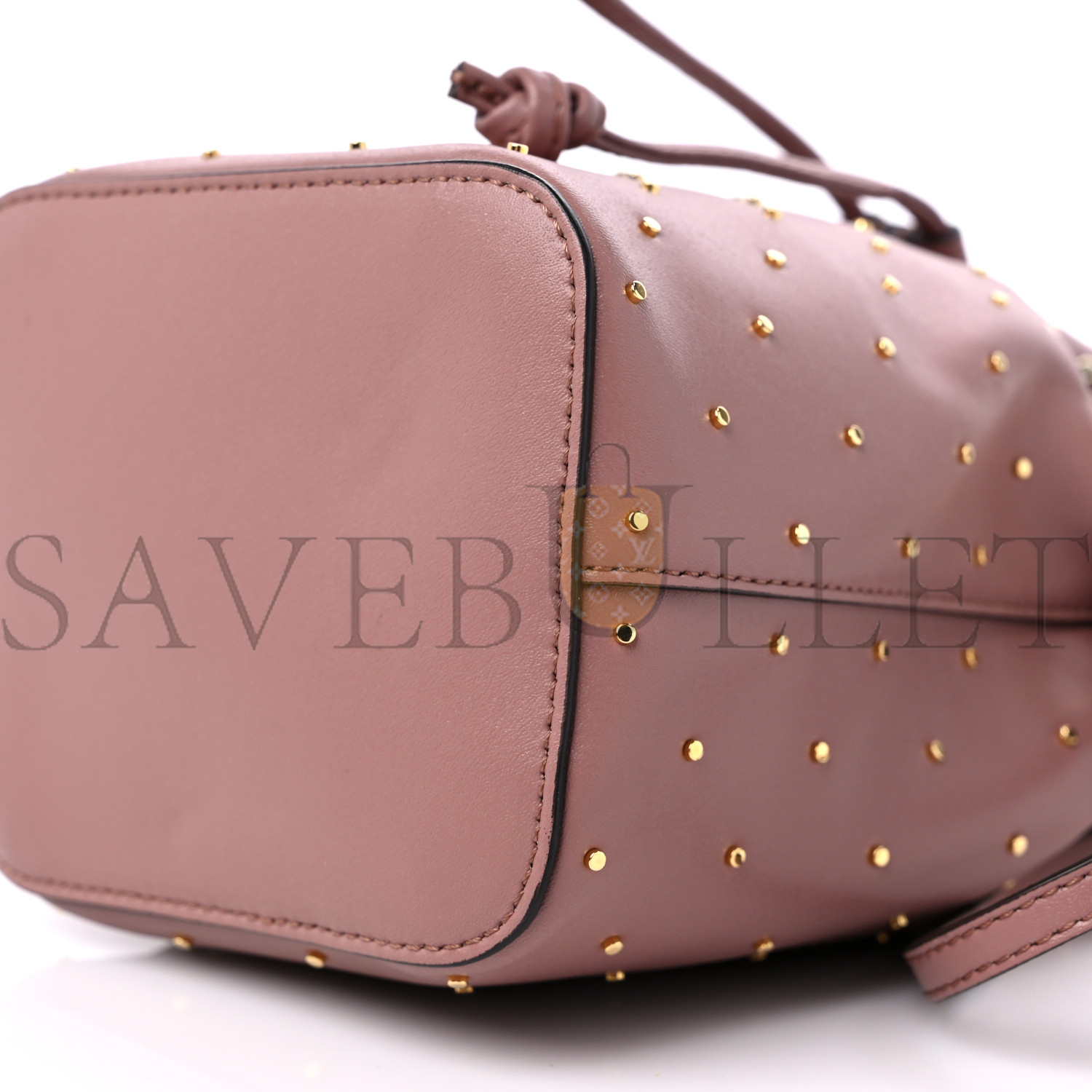 FENDI VITELLO LIBERTY F IS FENDI STUDDED MINI MON TRESOR BUCKET BAG ENGLISH ROSE (18*12*10cm) FENDI VITELLO LIBERTY F IS FENDI STUDDED MINI MON TRESOR BUCKET BAG ENGLISH ROSE (18*12*10cm)