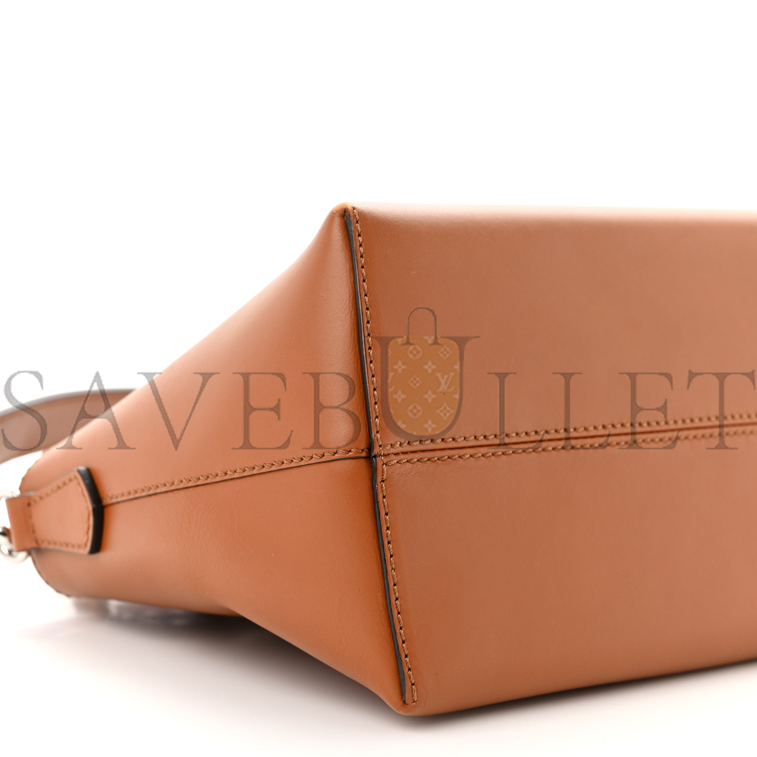 FENDI VITELLO KING LOGO EMBOSSED MEDIUM BY THE WAY BOSTON BAG CUOIO (28*19*13cm) FENDI VITELLO KING LOGO EMBOSSED MEDIUM BY THE WAY BOSTON BAG CUOIO (28*19*13cm)