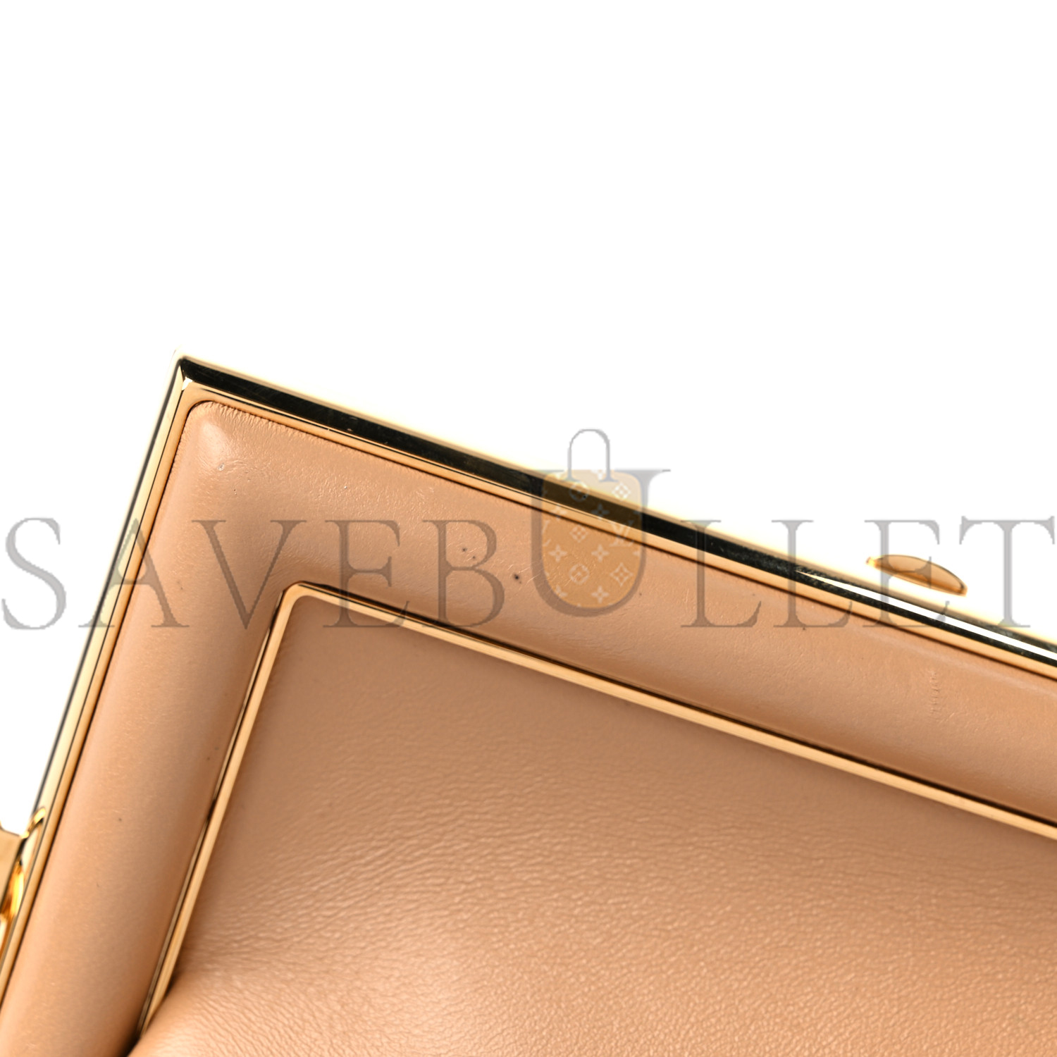 FENDI SHINY NAPPA SMALL FENDI FIRST SAND (26*18*9.5cm) FENDI SHINY NAPPA SMALL FENDI FIRST SAND (26*18*9.5cm)