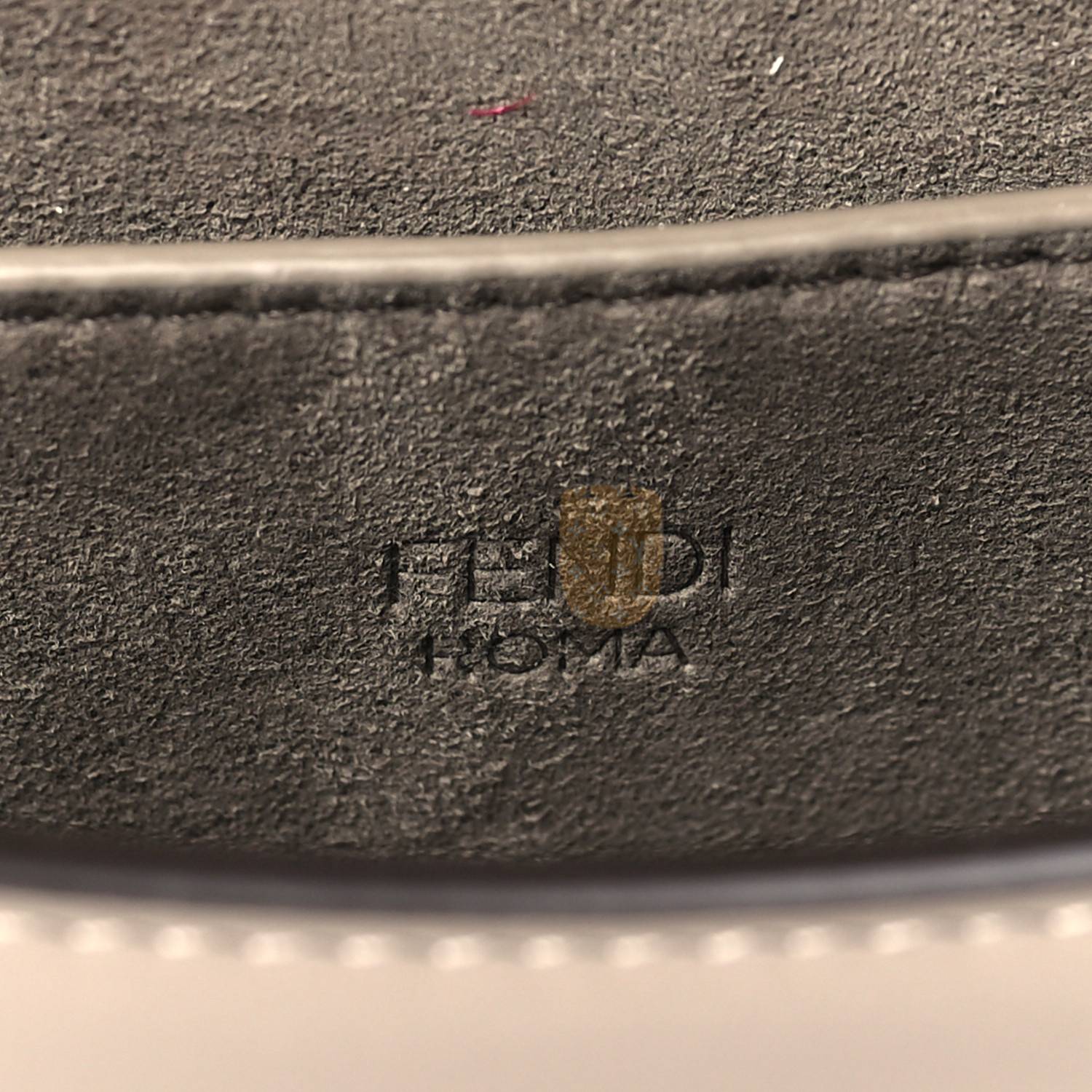 FENDI VITELLO BRENTA CHER MEDIUM FENDI C'MON TORTORA (25*18*8cm) FENDI VITELLO BRENTA CHER MEDIUM FENDI C'MON TORTORA (25*18*8cm)