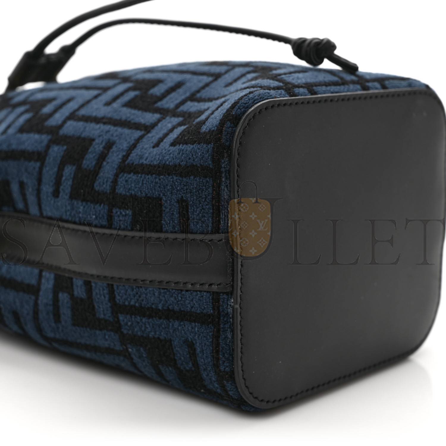 FENDI CHENILLE VITELLO KING FF MINI MON TRESOR BUCKET BAG BLUE BLACK (18*11*10cm) FENDI CHENILLE VITELLO KING FF MINI MON TRESOR BUCKET BAG BLUE BLACK (18*11*10cm)