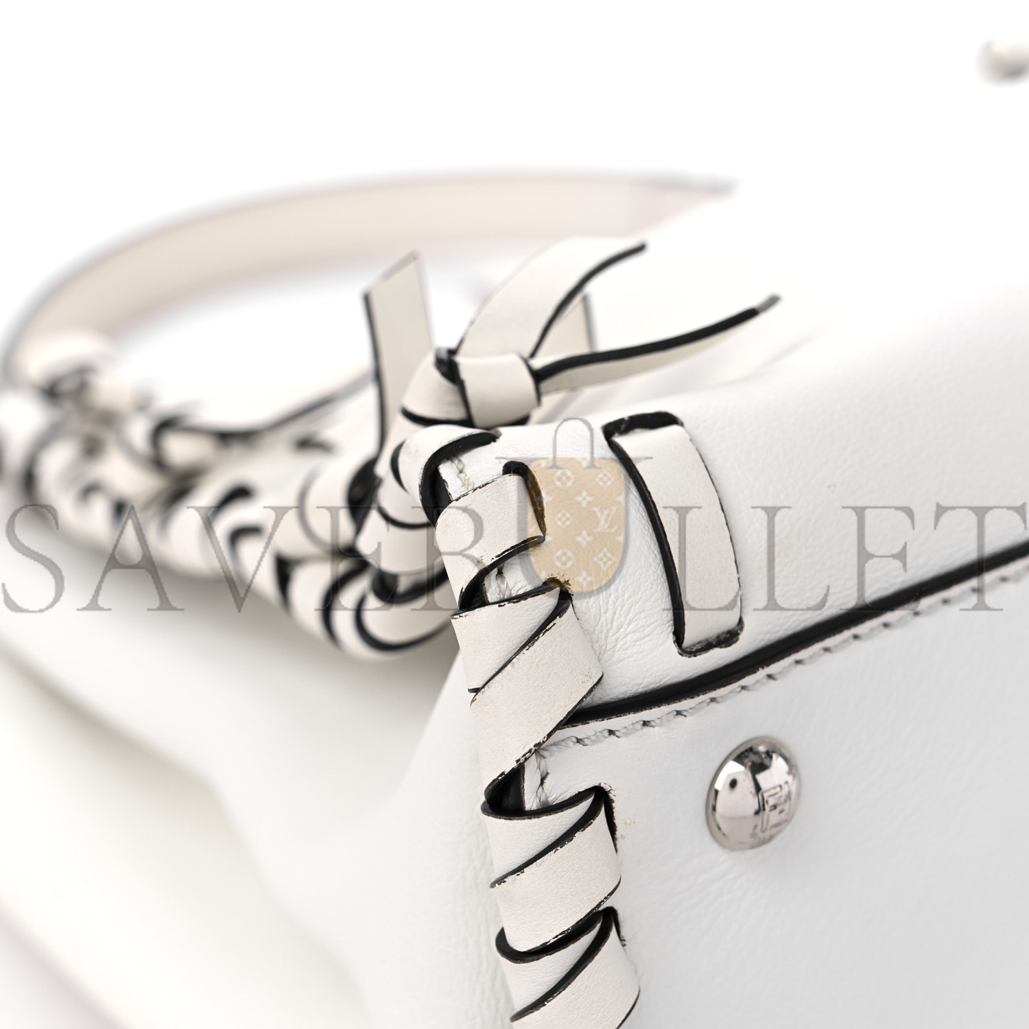 FENDI VITELLO SETA CENTURY NAPPA WHIPSTITCH MEDIUM PEEKABOO ICONIC SATCHEL WHITE (34*26*14cm) FENDI VITELLO SETA CENTURY NAPPA WHIPSTITCH MEDIUM PEEKABOO ICONIC SATCHEL WHITE (34*26*14cm)