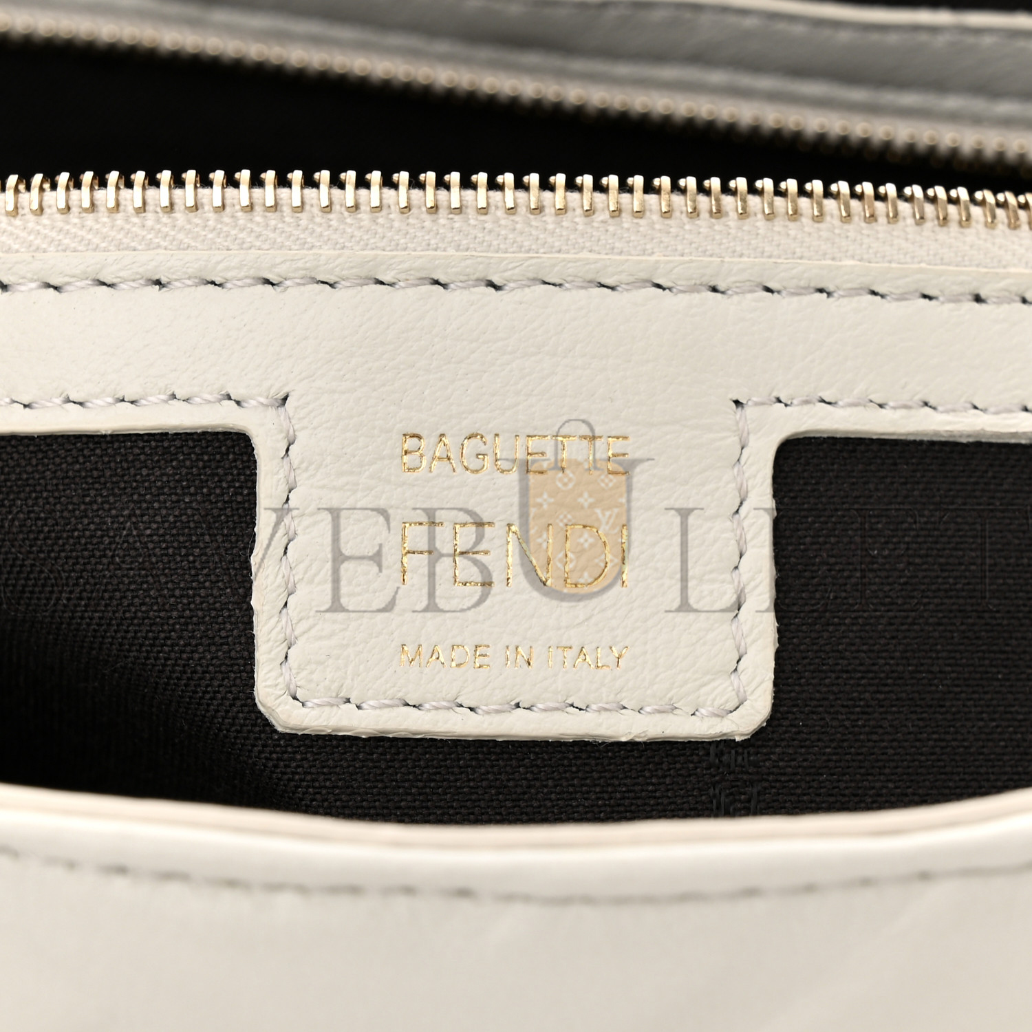FENDI NAPPA FF 1974 EMBOSSED BAGUETTE WHITE (26*15*6cm) FENDI NAPPA FF 1974 EMBOSSED BAGUETTE WHITE (26*15*6cm)