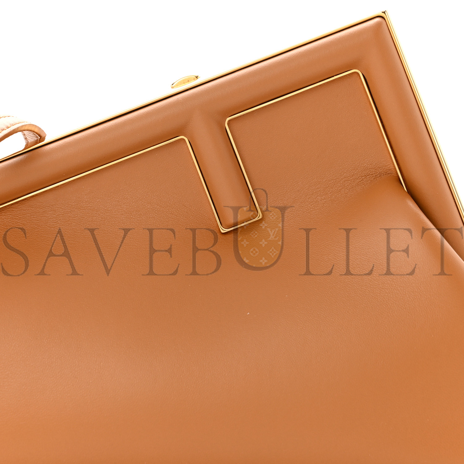 FENDI SHINY NAPPA SMALL FENDI FIRST CARAMELLO (26*18*9.5cm) FENDI SHINY NAPPA SMALL FENDI FIRST CARAMELLO (26*18*9.5cm)