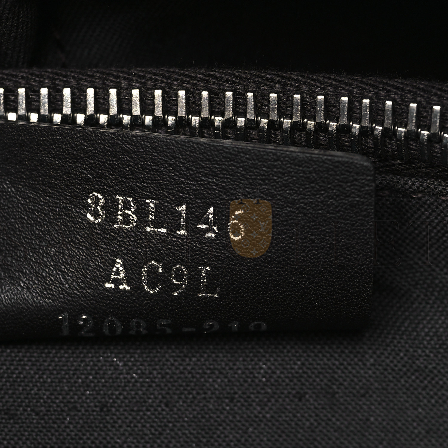 FENDI VITELLO KING LOGO EMBOSSED MEDIUM BY THE WAY BOSTON BAG CUOIO (27*18*12cm) FENDI VITELLO KING LOGO EMBOSSED MEDIUM BY THE WAY BOSTON BAG CUOIO (27*18*12cm)