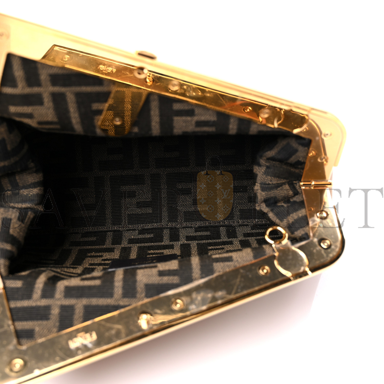 FENDI SHINY NAPPA SMALL FENDI FIRST SAND (26*18*9.5cm) FENDI SHINY NAPPA SMALL FENDI FIRST SAND (26*18*9.5cm)