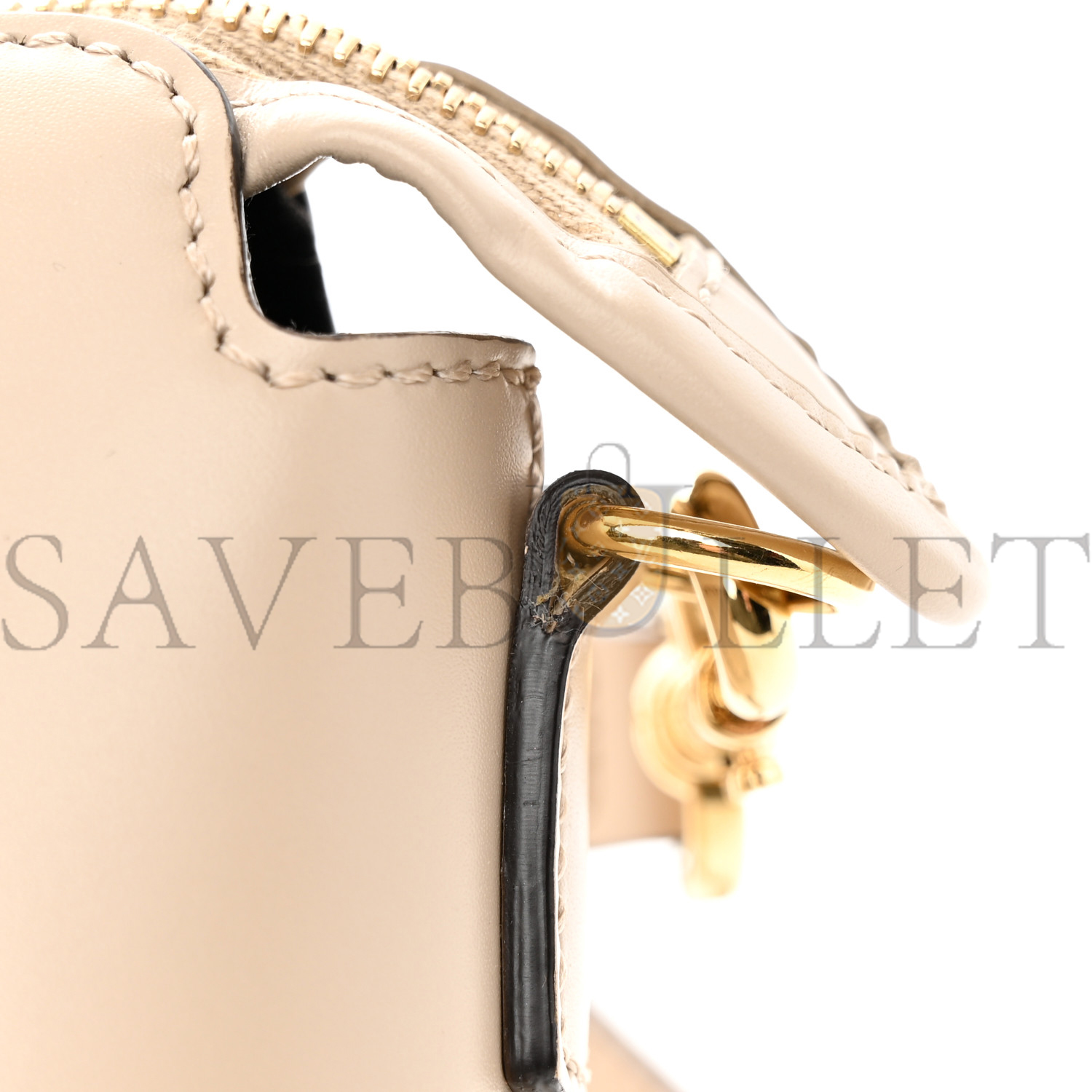 FENDI VITELLO KING LOGO EMBOSSED MINI BY THE WAY BOSTON BAG NUVOLA (19*13*9cm) FENDI VITELLO KING LOGO EMBOSSED MINI BY THE WAY BOSTON BAG NUVOLA (19*13*9cm)