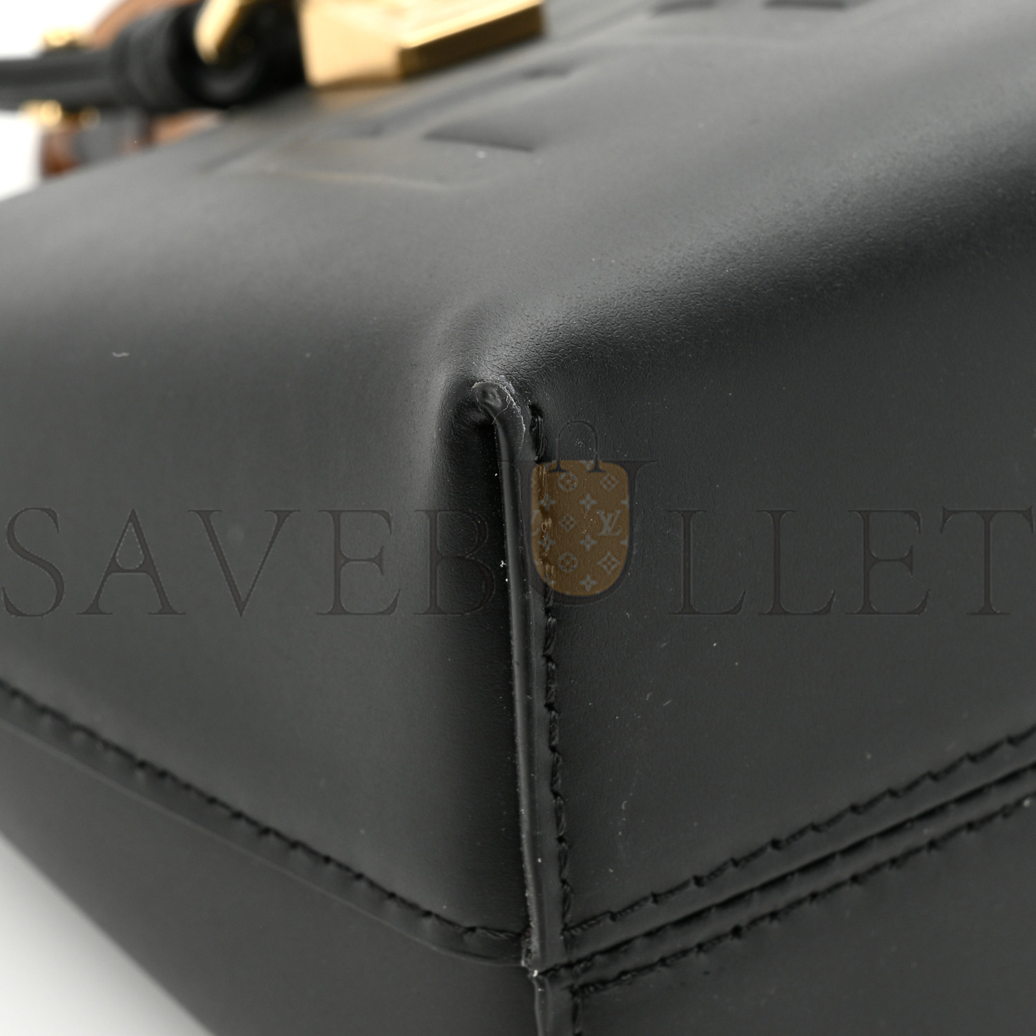 FENDI VITELLO KING PLEXIGLASS LOGO EMBOSSED MINI BY THE WAY TOP HANDLE BOSTON BAG BLACK (18*11*8cm) FENDI VITELLO KING PLEXIGLASS LOGO EMBOSSED MINI BY THE WAY TOP HANDLE BOSTON BAG BLACK (18*11*8cm)