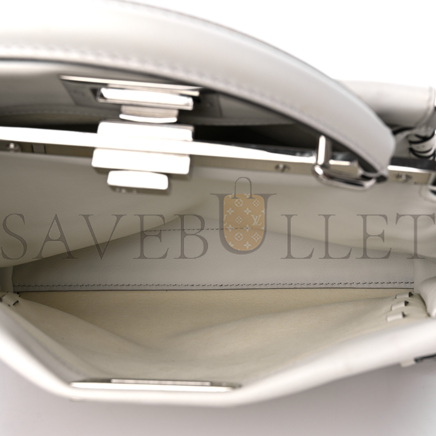 FENDI VITELLO SETA CENTURY NAPPA WHIPSTITCH MEDIUM PEEKABOO ICONIC SATCHEL WHITE (34*26*14cm) FENDI VITELLO SETA CENTURY NAPPA WHIPSTITCH MEDIUM PEEKABOO ICONIC SATCHEL WHITE (34*26*14cm)