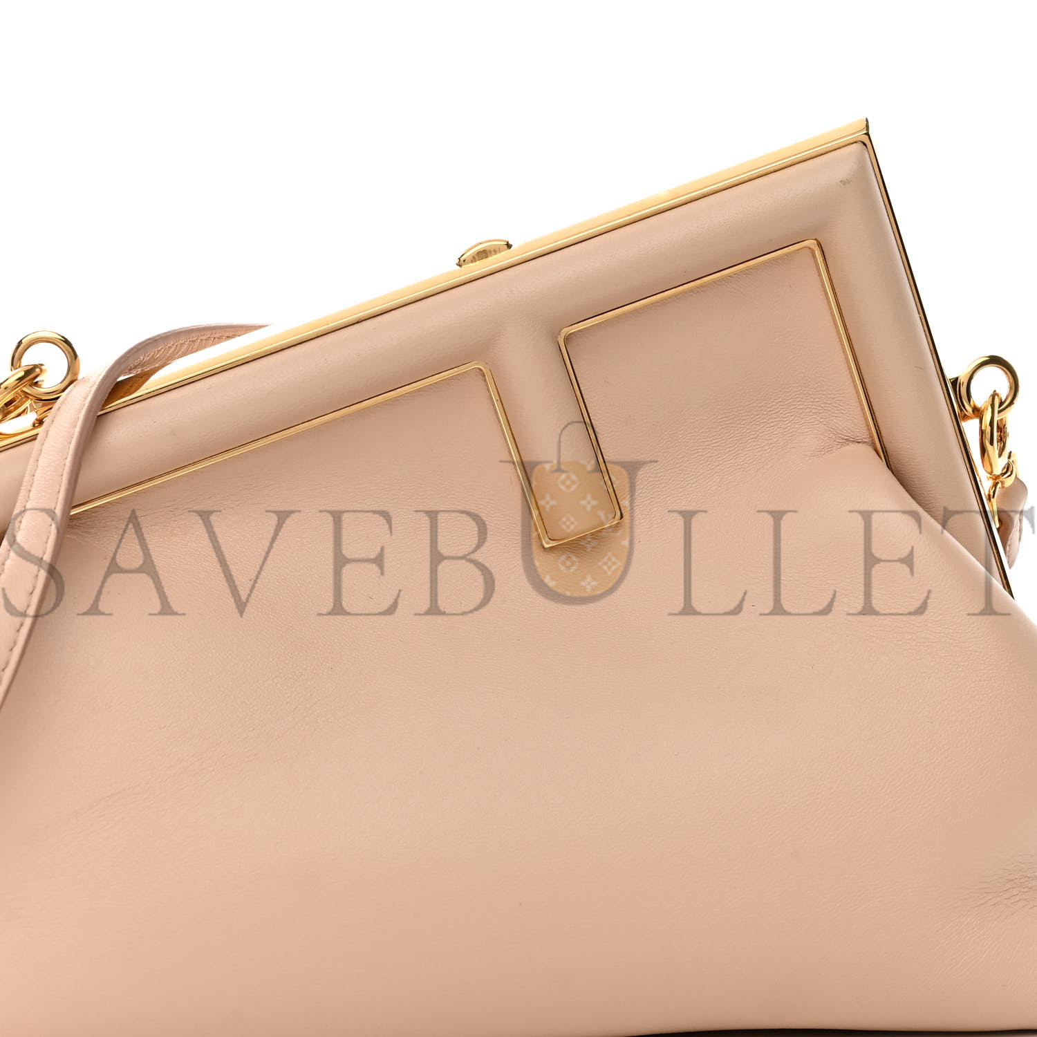 FENDI SHINY NAPPA SMALL FENDI FIRST POUDRE (26*18*9.5cm) FENDI SHINY NAPPA SMALL FENDI FIRST POUDRE (26*18*9.5cm)