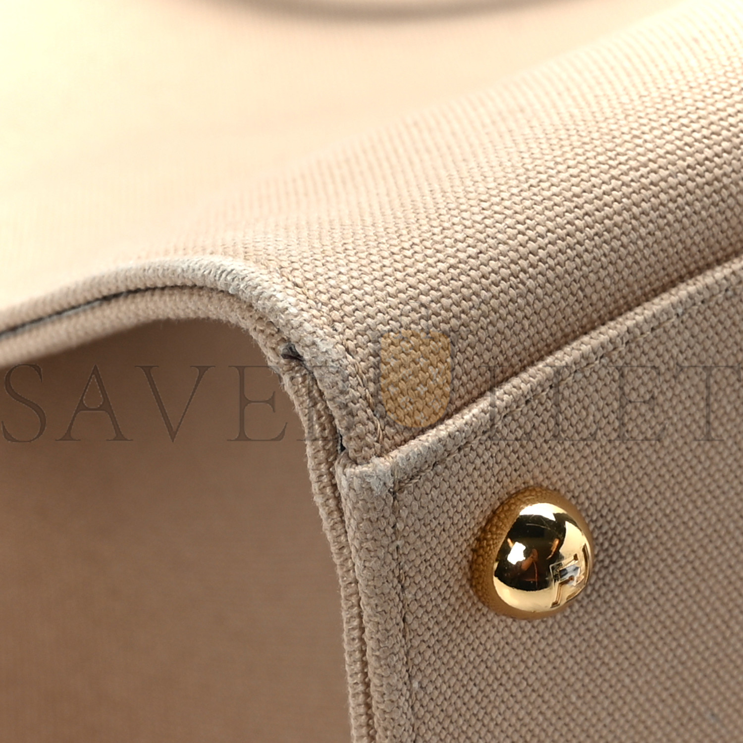 FENDI CANVAS VITELLO KING LOGO EMBROIDERED MEDIUM FENDI SUNSHINE SHOPPER TOTE SAND GHIANDA (35*30*15cm) FENDI CANVAS VITELLO KING LOGO EMBROIDERED MEDIUM FENDI SUNSHINE SHOPPER TOTE SAND GHIANDA (35*30*15cm)
