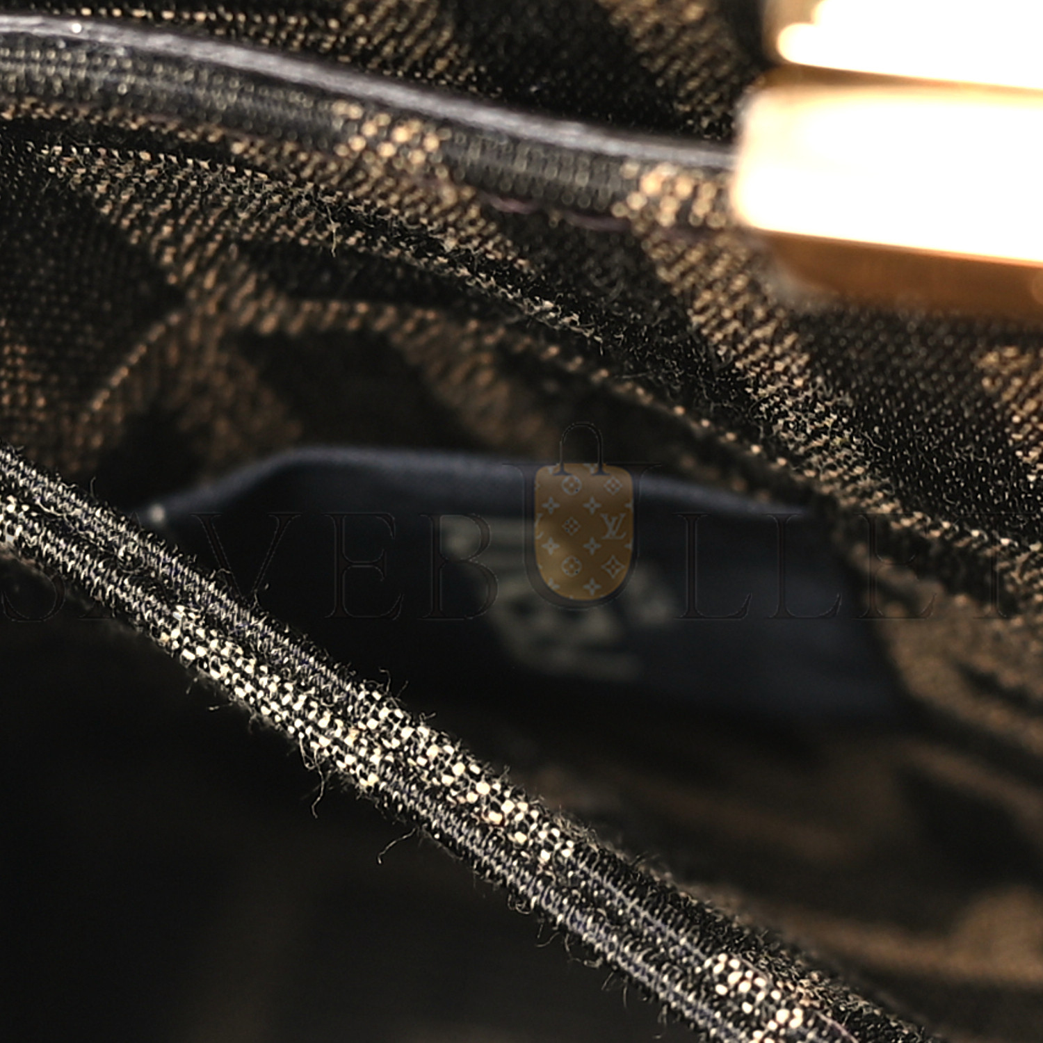 FENDI WOOL FABRIC JACQUARD CUOIO SMALL HOUNDSTOOTH FF 1974 PETITE PEEKABOO I SEE U SATCHEL GRIGIO ANTHRACITE (20*15*11cm) FENDI WOOL FABRIC JACQUARD CUOIO SMALL HOUNDSTOOTH FF 1974 PETITE PEEKABOO I SEE U SATCHEL GRIGIO ANTHRACITE (20*15*11cm)