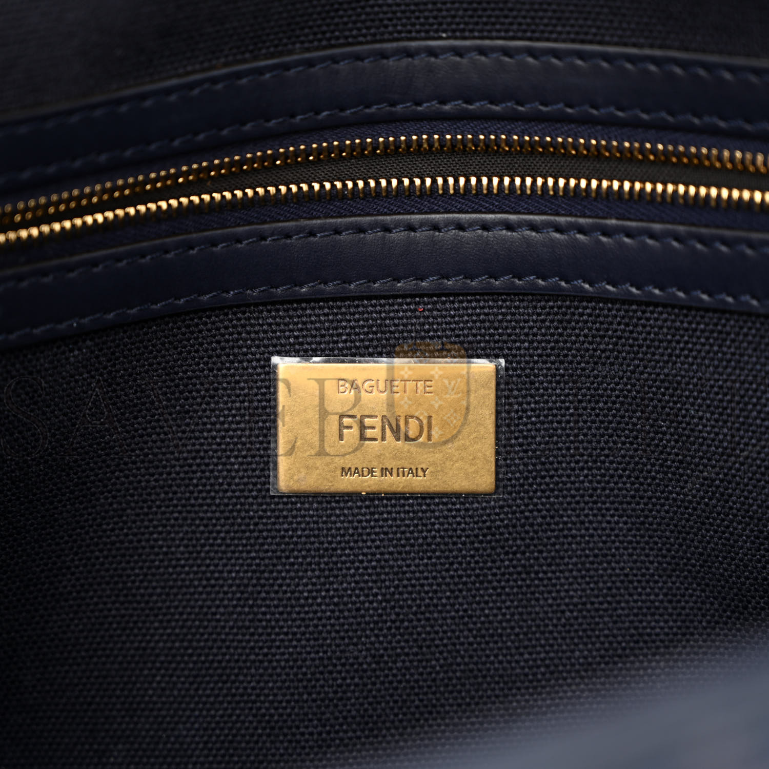FENDI CANVAS VITELLO KING BI-COLOR STRAP FF EMBROIDERED BAGUETTE MIDNIGHT (27*16*6cm) FENDI CANVAS VITELLO KING BI-COLOR STRAP FF EMBROIDERED BAGUETTE MIDNIGHT (27*16*6cm)