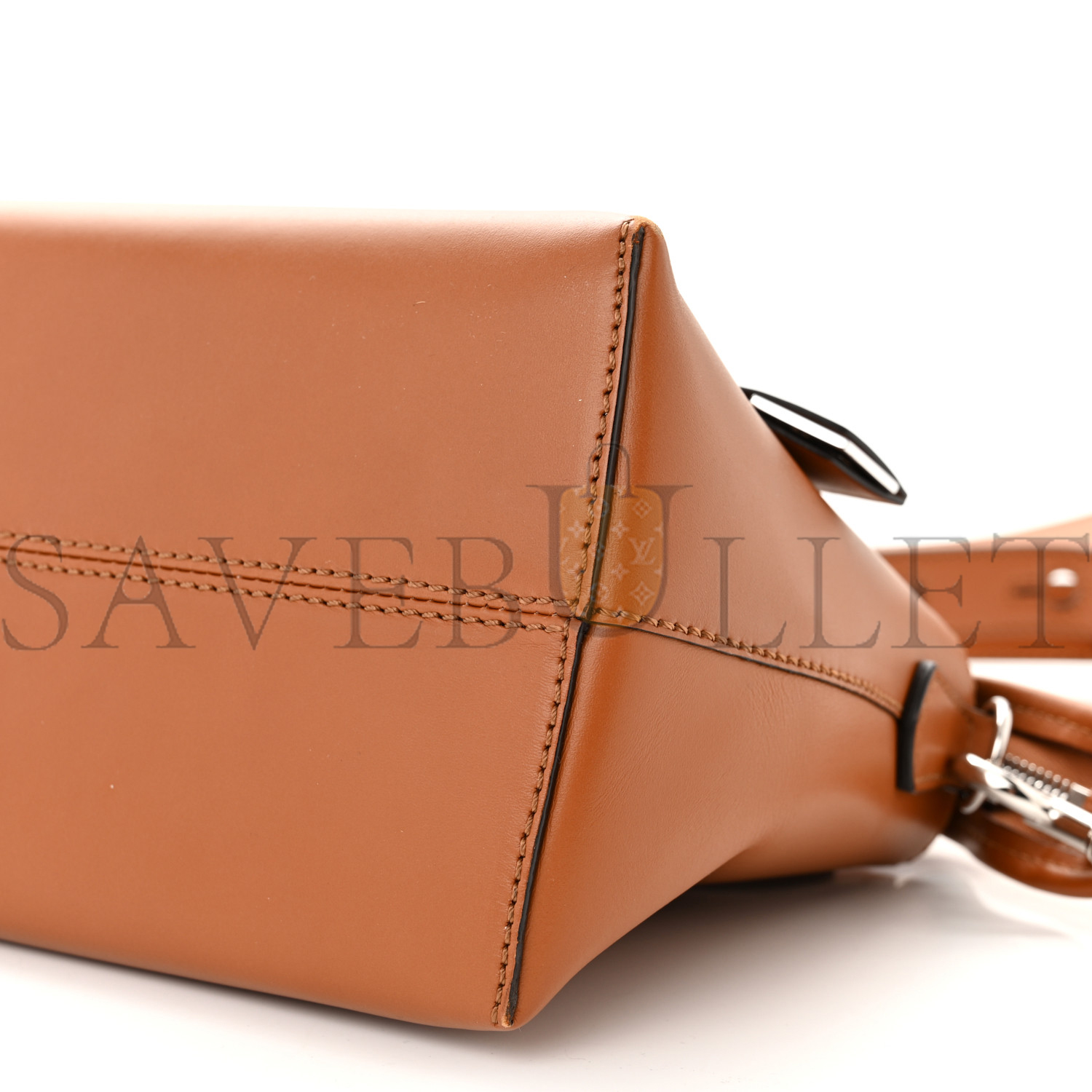 FENDI VITELLO KING LOGO EMBOSSED MEDIUM BY THE WAY BOSTON BAG CUOIO (28*19*13cm) FENDI VITELLO KING LOGO EMBOSSED MEDIUM BY THE WAY BOSTON BAG CUOIO (28*19*13cm)