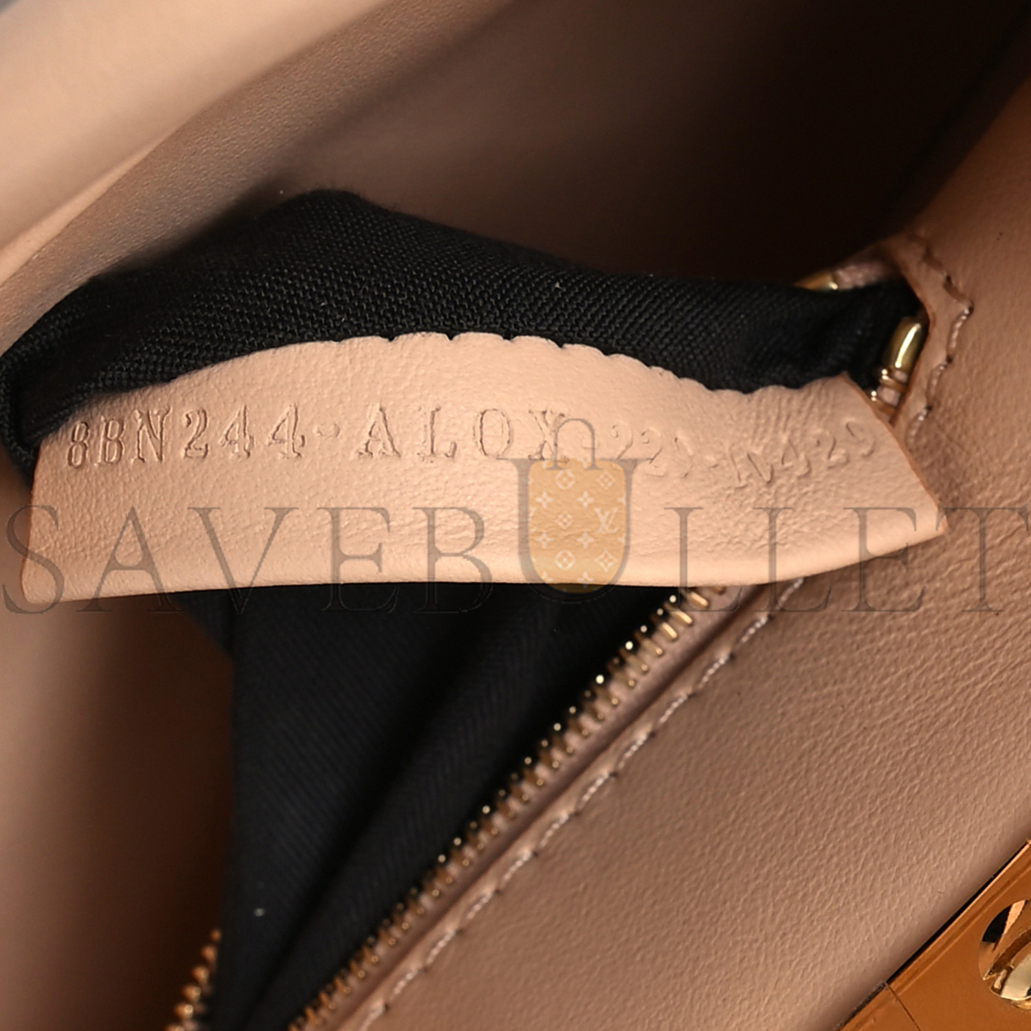 FENDI VITELLO GRACE INTRECCIO MINI PEEKABOO ICONIC SATCHEL LIGHT ROSE (23*18*10cm) FENDI VITELLO GRACE INTRECCIO MINI PEEKABOO ICONIC SATCHEL LIGHT ROSE (23*18*10cm)