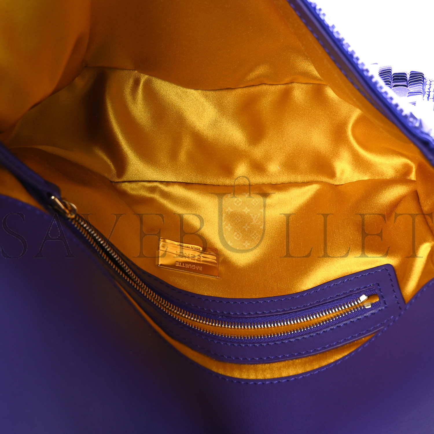FENDI SEQUIN PAILLETTES SHINY NAPPA SEX AND THE CITY BAGUETTE VIOLA PURPLE RAIN (27*15*6cm) FENDI SEQUIN PAILLETTES SHINY NAPPA SEX AND THE CITY BAGUETTE VIOLA PURPLE RAIN (27*15*6cm)