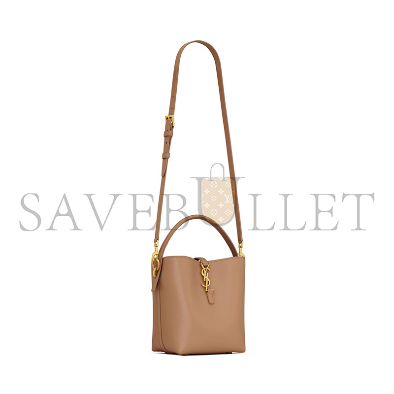 YSL LE 37 SMALL IN SHINY LEATHER 7490362R20W2536 (17*20*13cm) YSL LE 37 SMALL IN SHINY LEATHER 7490362R20W2536 (17*20*13cm)