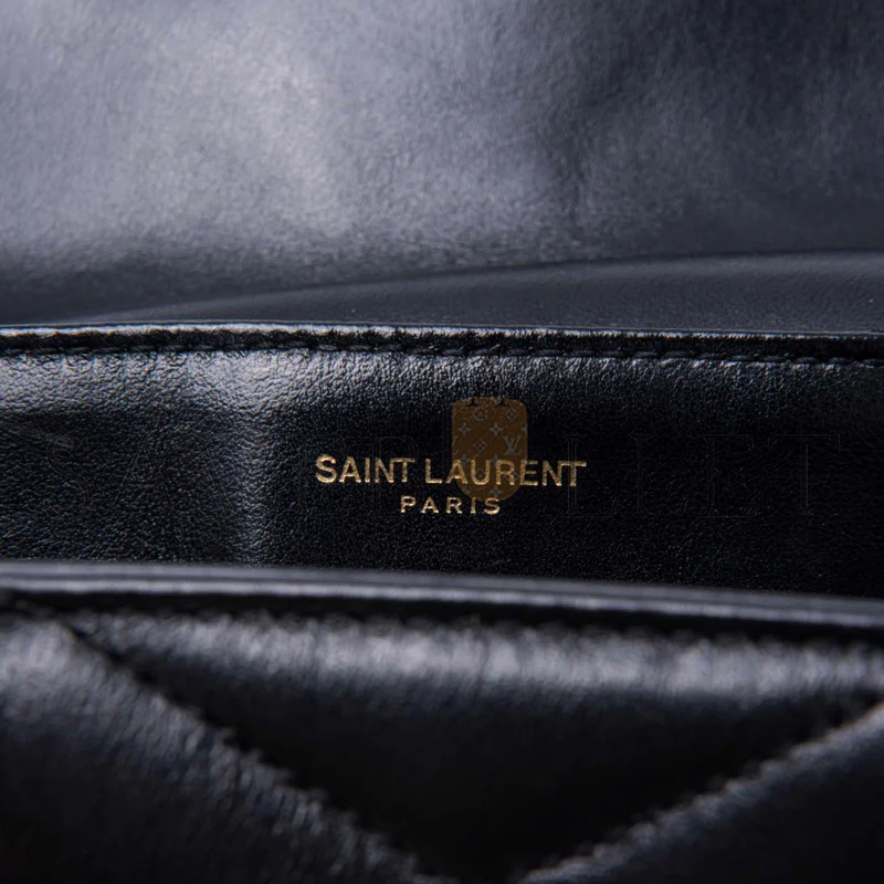 YSL TOY LOULOU SHOULDER BAG IN QUILTED LEATHER 678401DV7074227 (20*14*7cm)