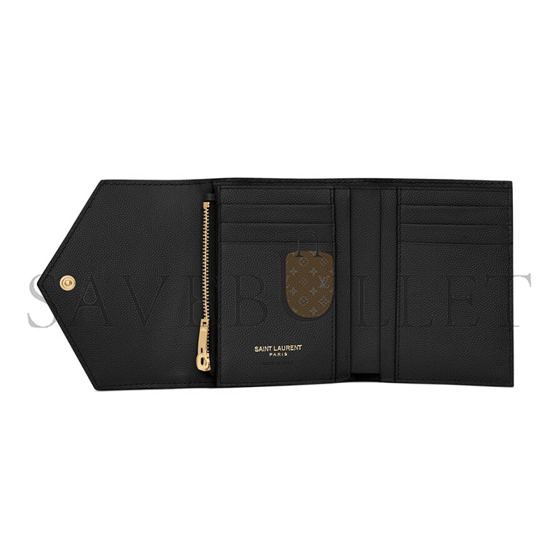 YSL CASSANDRE MATELASSÉ COMPACT TRI FOLD WALLET IN GRAIN DE POUDRE LEATHER 403943BOW011000 (12.5*10*2.5cm) YSL CASSANDRE MATELASSÉ COMPACT TRI FOLD WALLET IN GRAIN DE POUDRE LEATHER 403943BOW011000 (12.5*10*2.5cm)