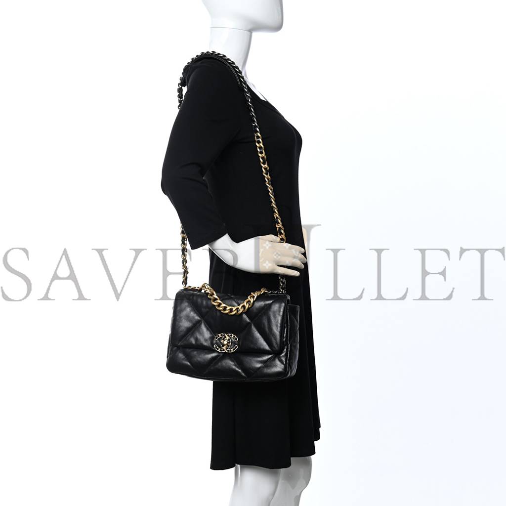 CHANEL GOATSKIN QUILTED MEDIUM CHANEL 19 FLAP BLACK GOLD HARDWARE (25*17*8cm) CHANEL GOATSKIN QUILTED MEDIUM CHANEL 19 FLAP BLACK GOLD HARDWARE (25*17*8cm)