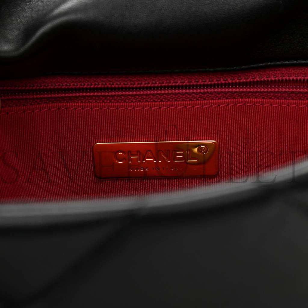 CHANEL GOATSKIN QUILTED MEDIUM CHANEL 19 FLAP BLACK GOLD HARDWARE (25*17*8cm) CHANEL GOATSKIN QUILTED MEDIUM CHANEL 19 FLAP BLACK GOLD HARDWARE (25*17*8cm)