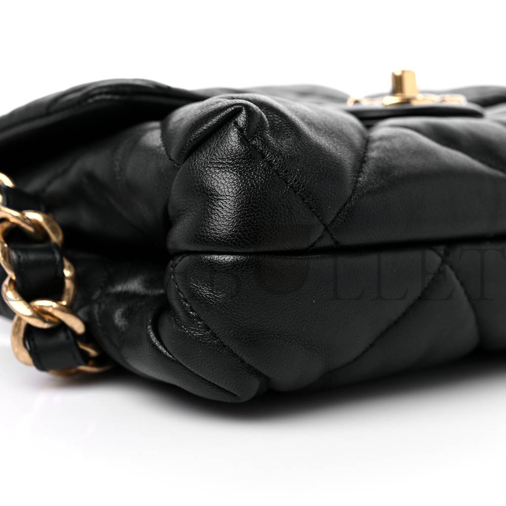 CHANEL LAMBSKIN QUILTED CHAIN TOP HANDLE FLAP BLACK GOLD HARDWARE (19*18*3cm) CHANEL LAMBSKIN QUILTED CHAIN TOP HANDLE FLAP BLACK GOLD HARDWARE (19*18*3cm)
