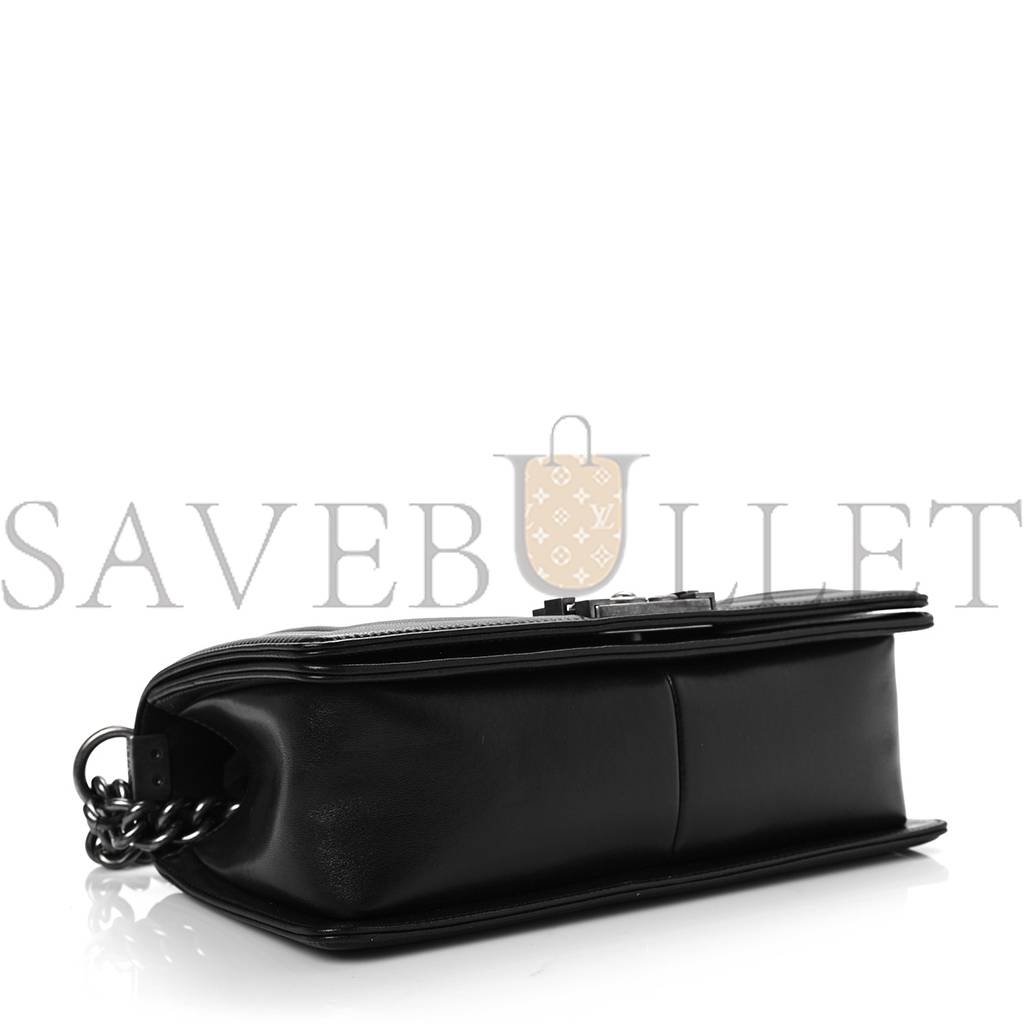 CHANEL CALFSKIN QUILTED MEDIUM BOY FLAP BLACK SILVER HARDWARE (25*14*9cm) CHANEL CALFSKIN QUILTED MEDIUM BOY FLAP BLACK SILVER HARDWARE (25*14*9cm)