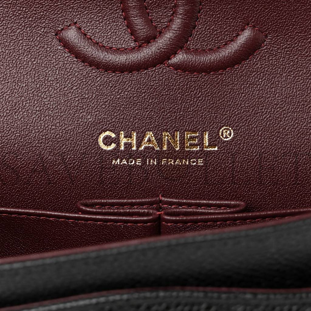 CHANEL CAVIAR QUILTED SMALL DOUBLE FLAP BLACK GOLD HARDWARE (23*14*6cm) CHANEL CAVIAR QUILTED SMALL DOUBLE FLAP BLACK GOLD HARDWARE (23*14*6cm)