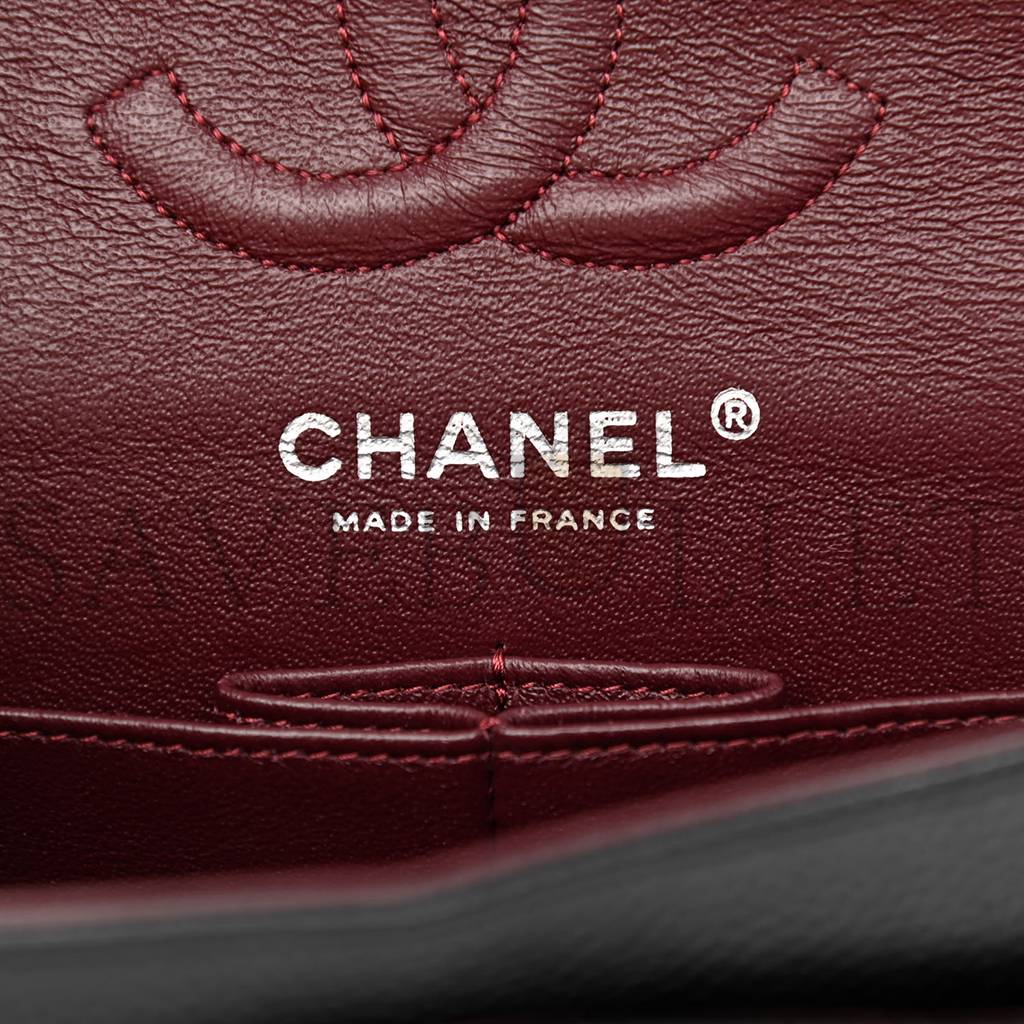 CHANEL CAVIAR QUILTED SMALL DOUBLE FLAP BLACK SILVER HARDWARE (23*14*6cm) CHANEL CAVIAR QUILTED SMALL DOUBLE FLAP BLACK SILVER HARDWARE (23*14*6cm)